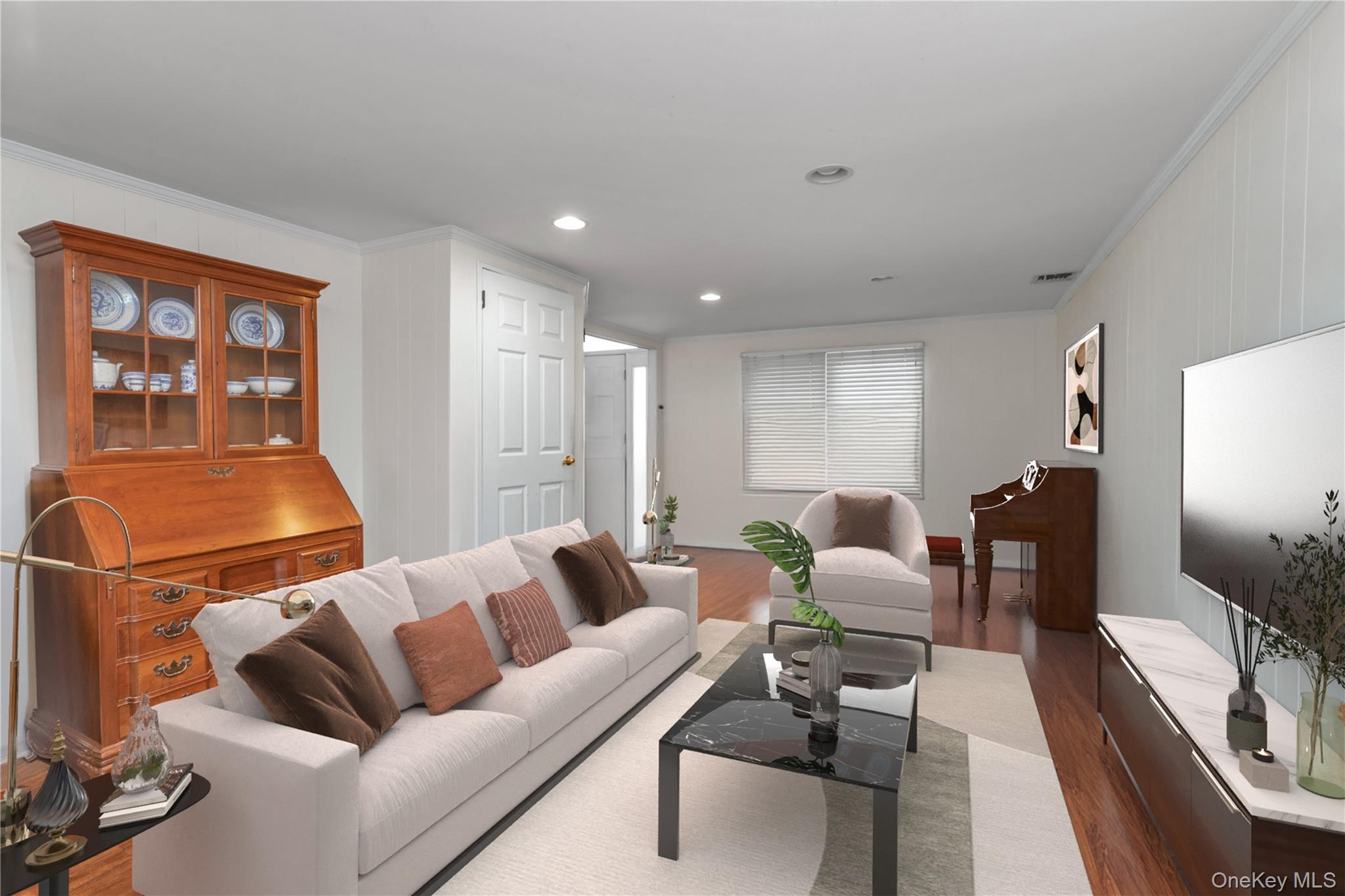 50 Jerome Drive, Glen Cove, NY 11542