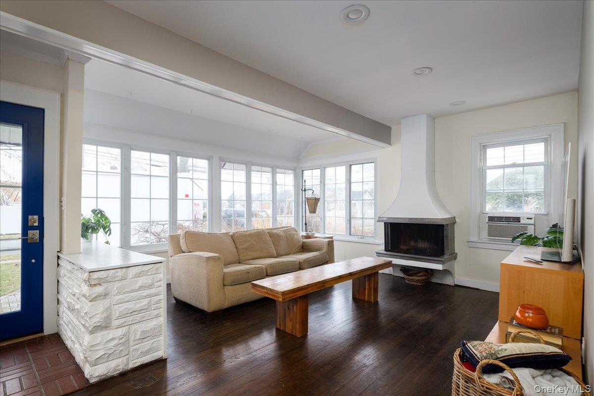 48 Rosebud Avenue, Merrick, NY 11566