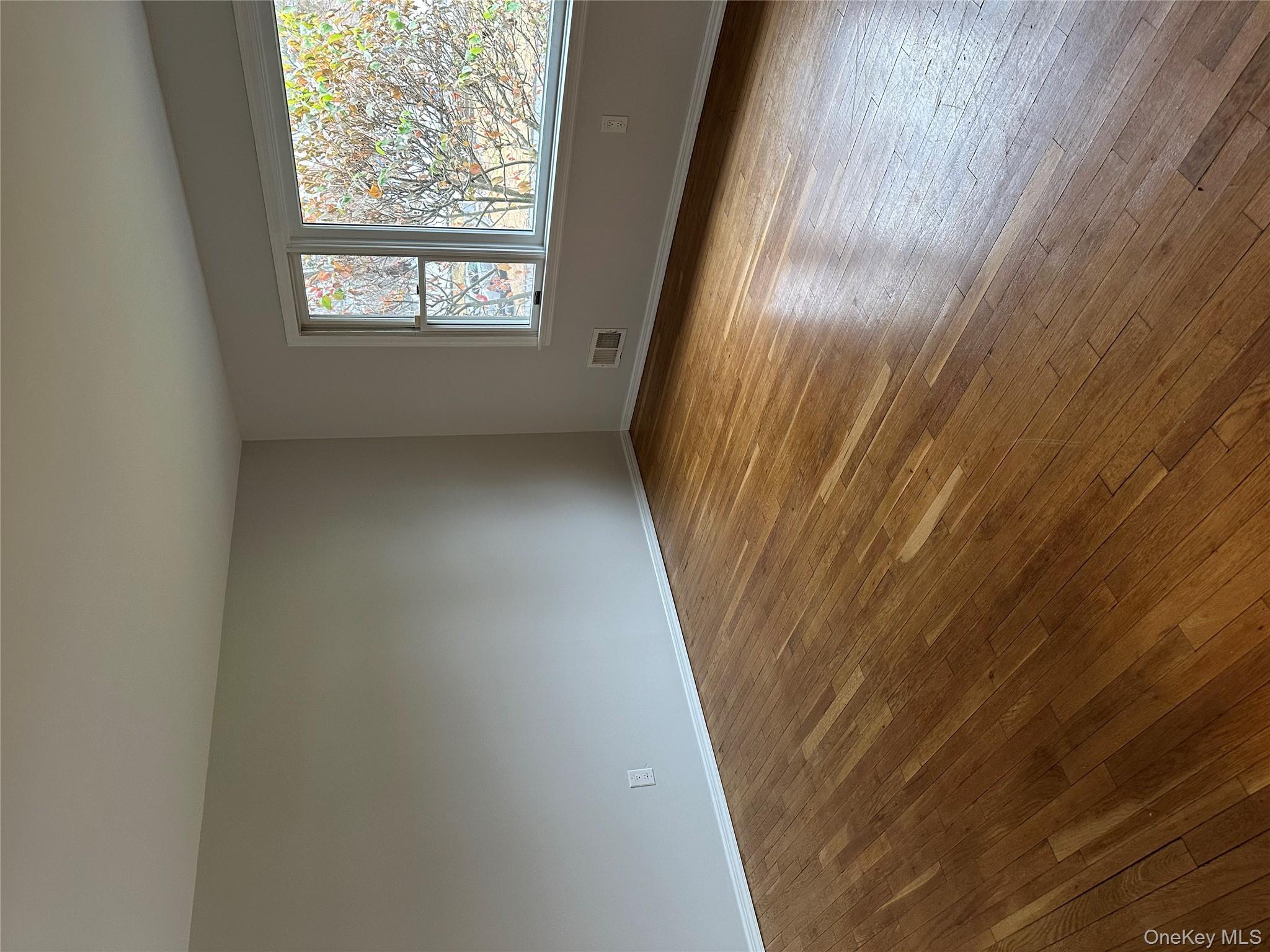 7 Oldfield Drive, New City, NY 10956