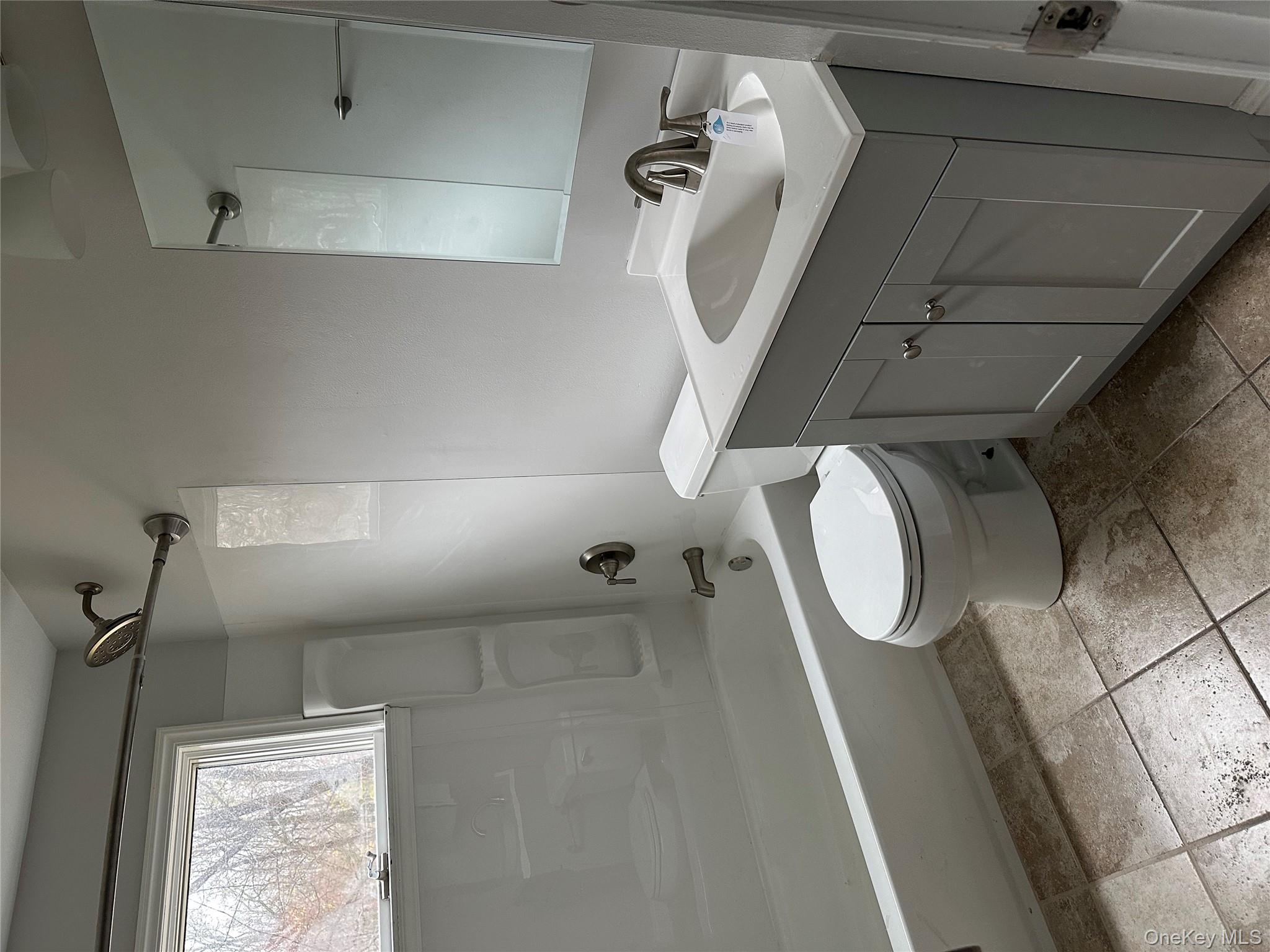 7 Oldfield Drive, New City, NY 10956