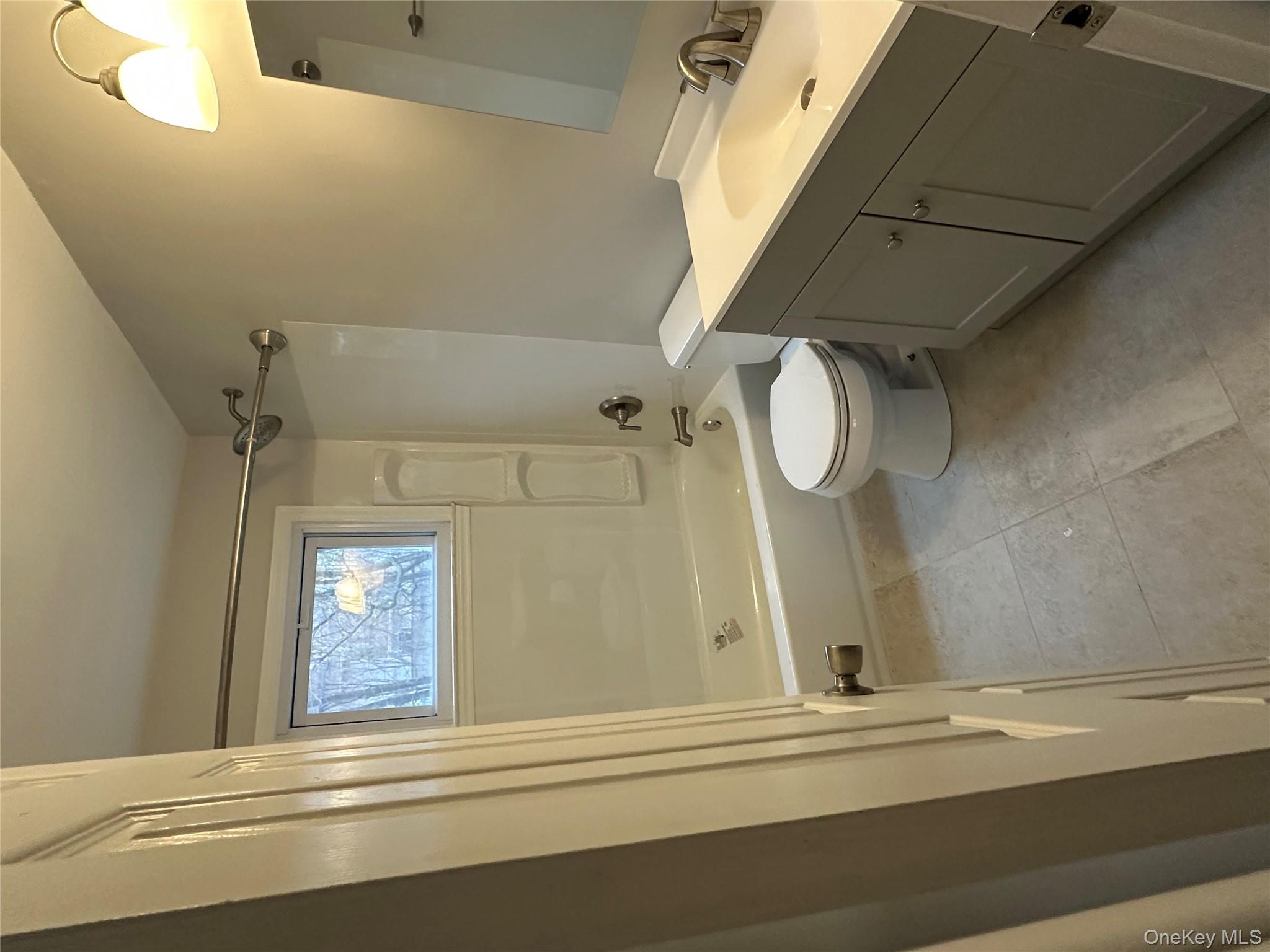 7 Oldfield Drive, New City, NY 10956