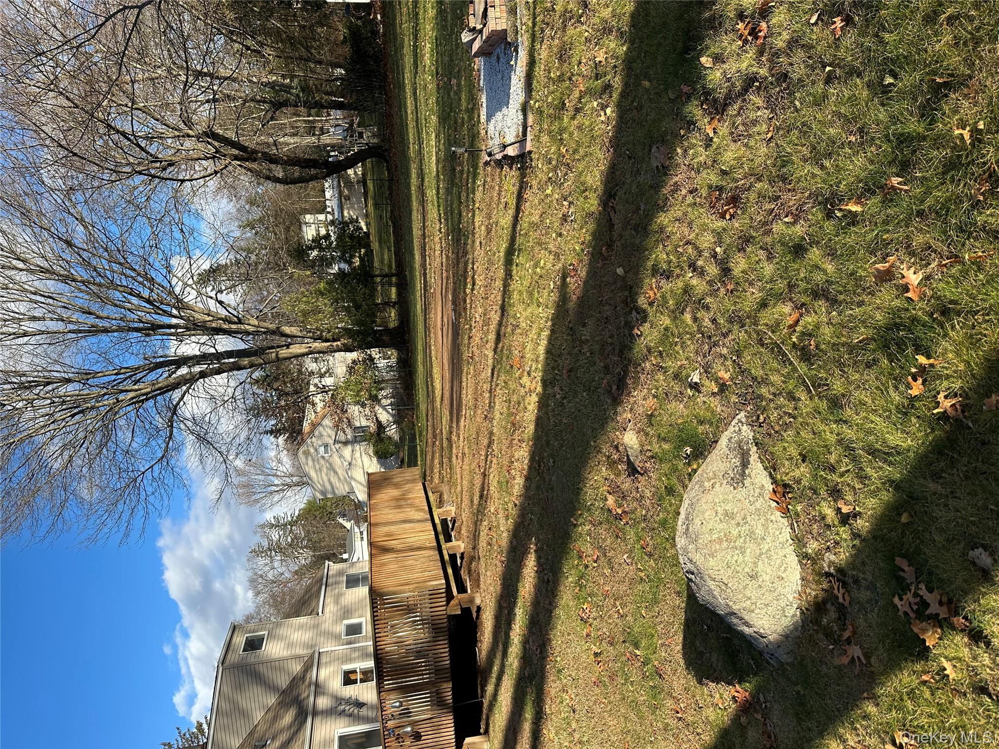 7 Oldfield Drive, New City, NY 10956