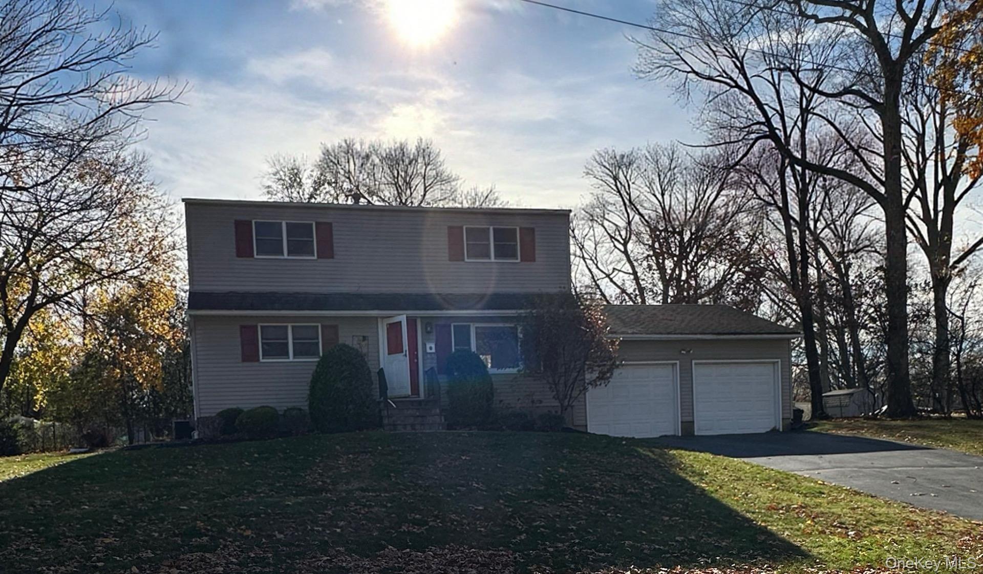 7 Oldfield Drive, New City, NY 10956