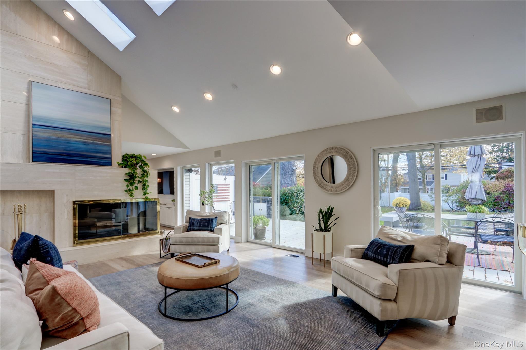 12 Combes Avenue, Rockville Centre, NY 11570