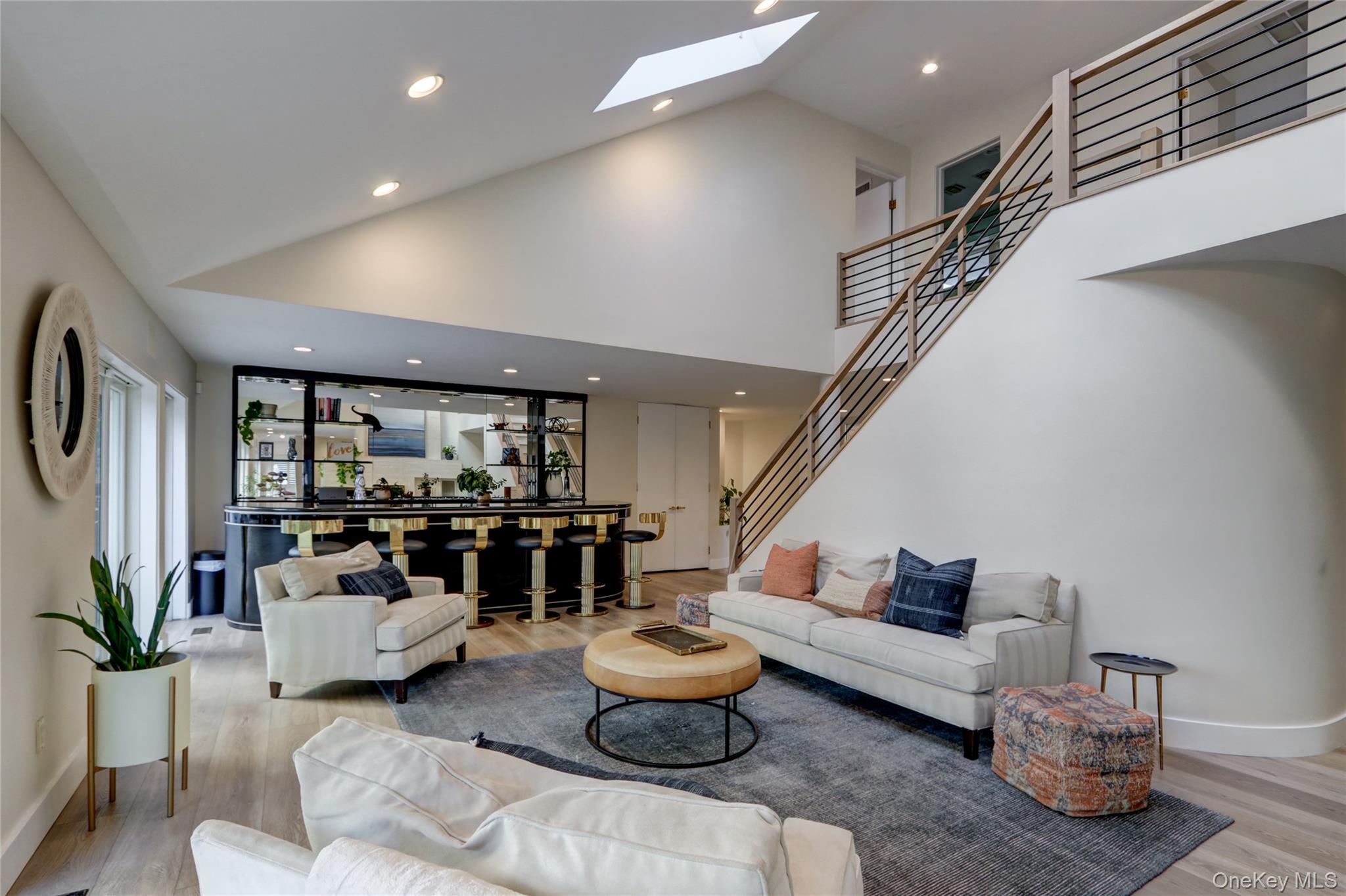 12 Combes Avenue, Rockville Centre, NY 11570