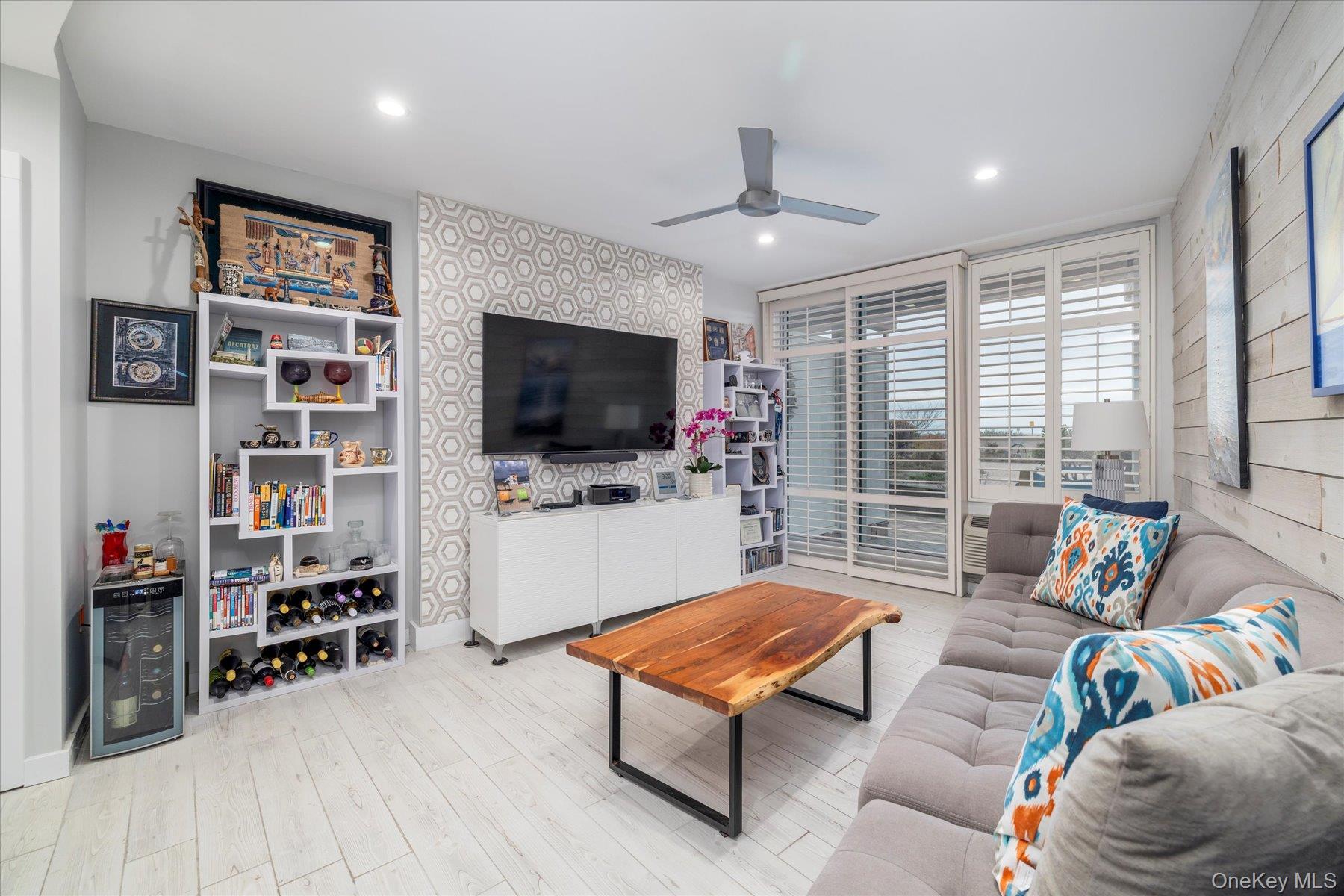 830 Shore Road # 1G, Long Beach, NY 11561