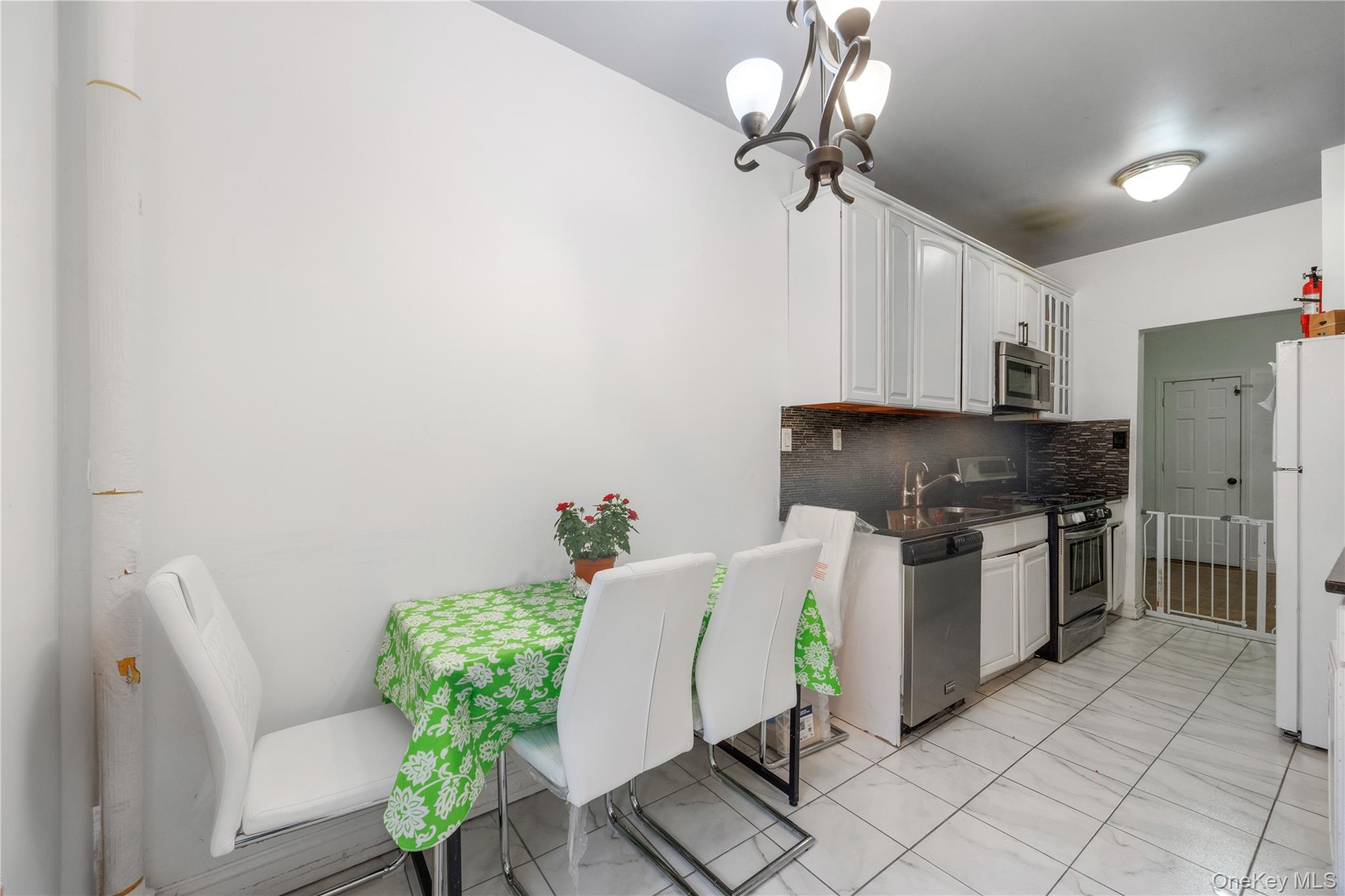 3394 Wayne Avenue # E23, Bronx, NY 10467