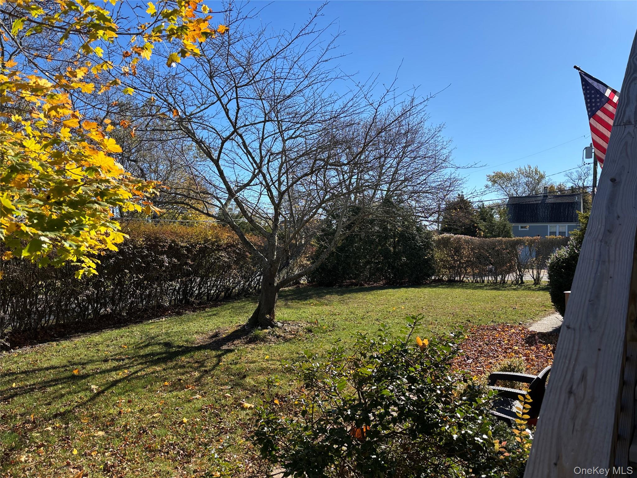 40 Canoe Place Road # 4, Hampton Bays, NY 11946