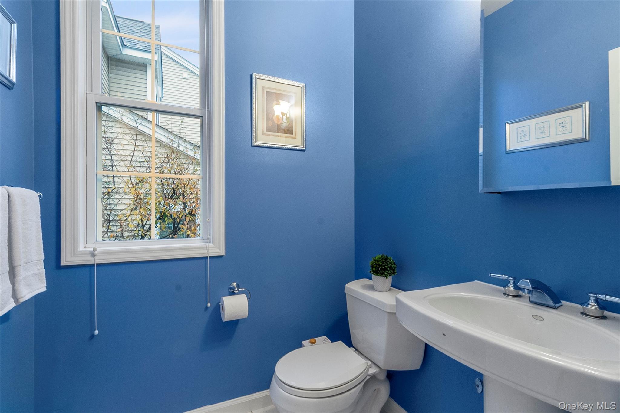 79 Landmark Court, White Plains, NY 10603