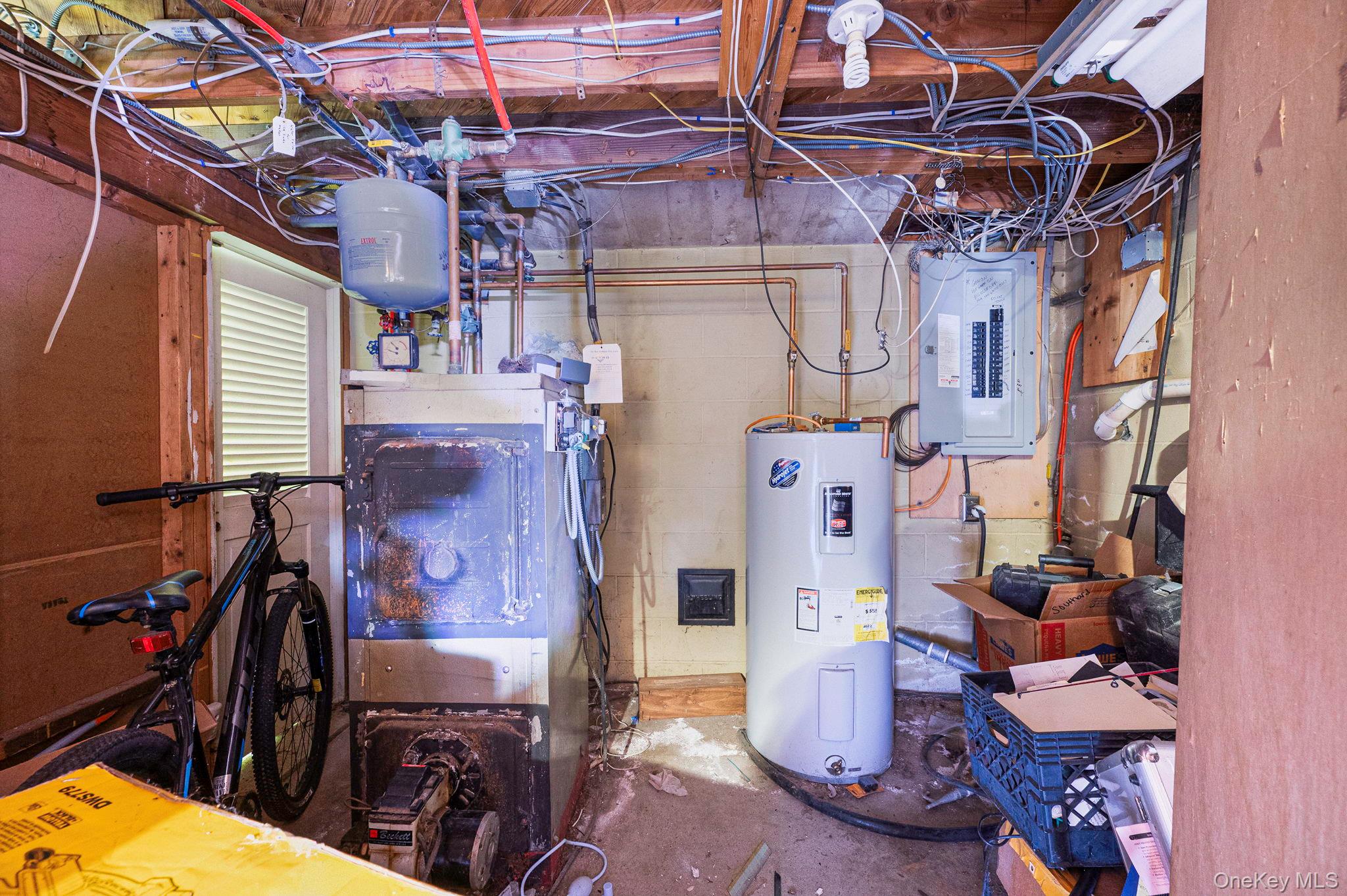 54 Landview Drive, Dix Hills, NY 11746