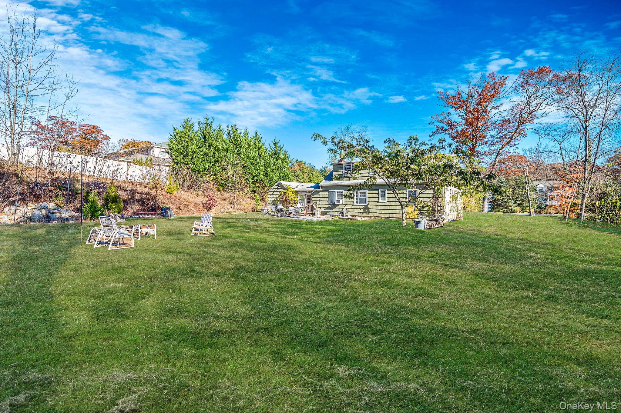 54 Landview Drive, Dix Hills, NY 11746