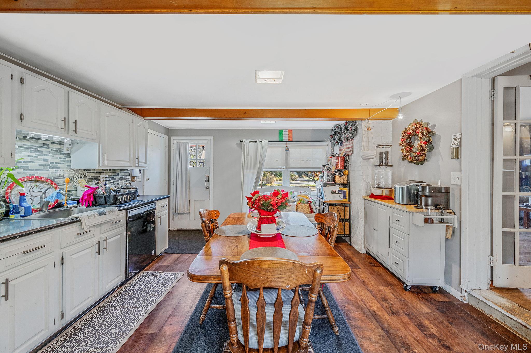 54 Landview Drive, Dix Hills, NY 11746