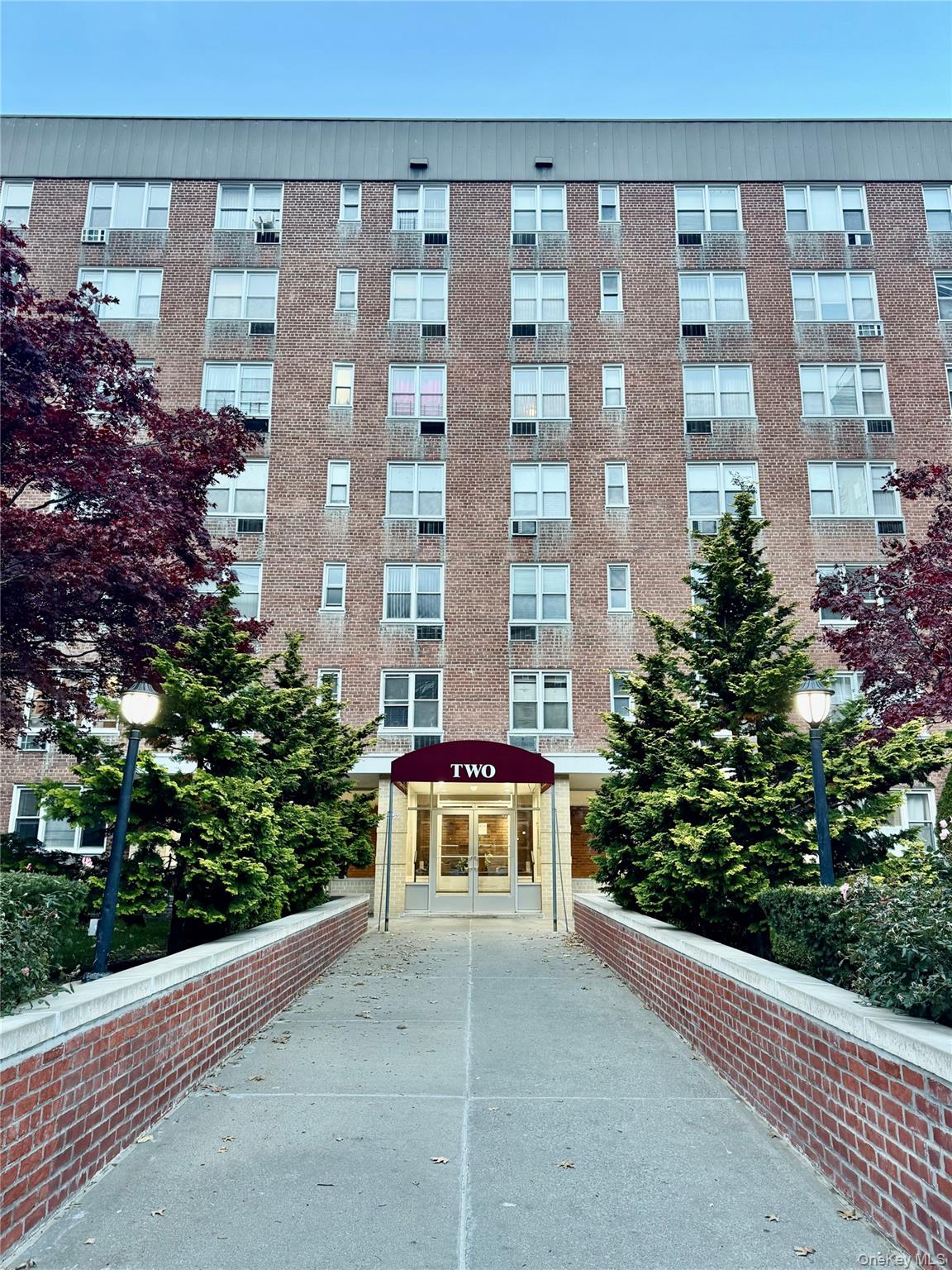 2 Sadore Lane # 6N, Yonkers, NY 10710