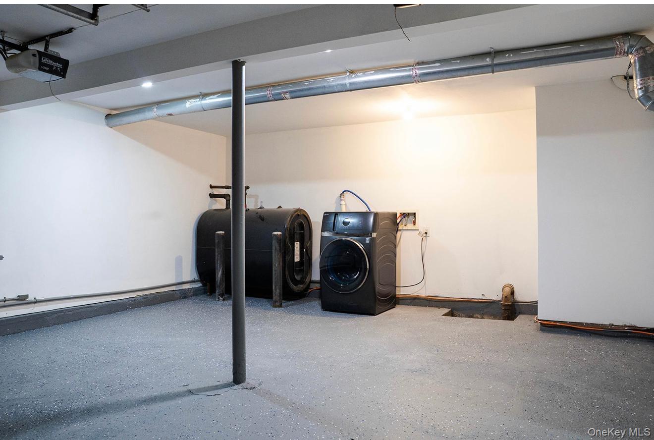 58 Hauppauge Road, Hauppauge, NY 11788