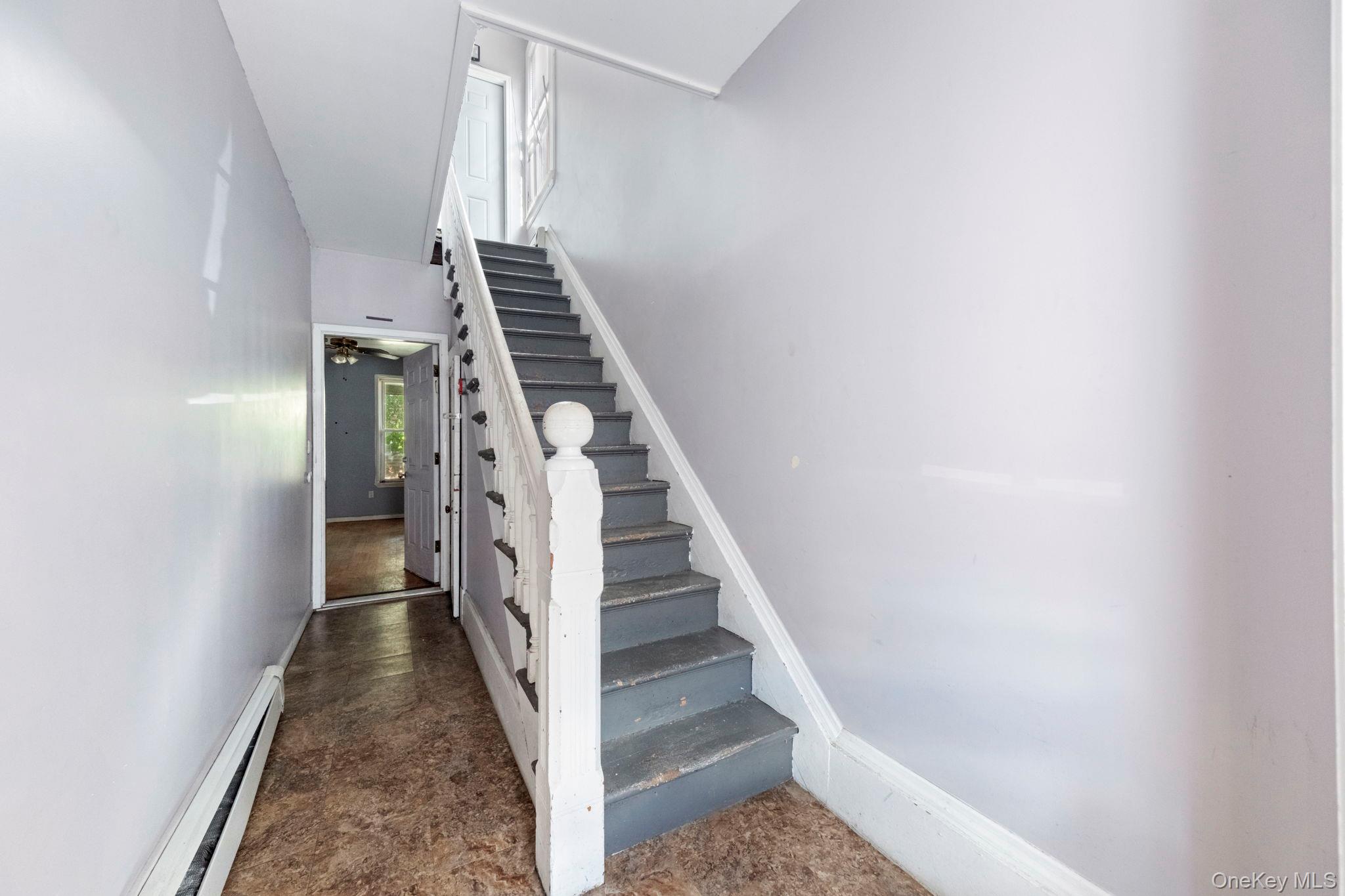 68 Henry Avenue, Newburgh, NY 12550