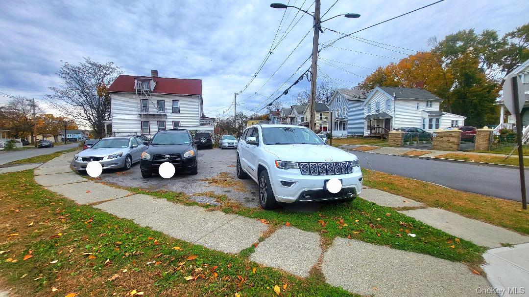 108 Winnikee Avenue, Poughkeepsie, NY 12601