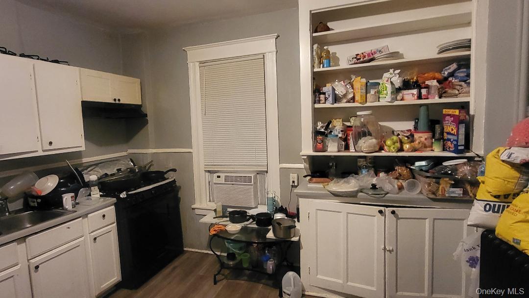 108 Winnikee Avenue, Poughkeepsie, NY 12601