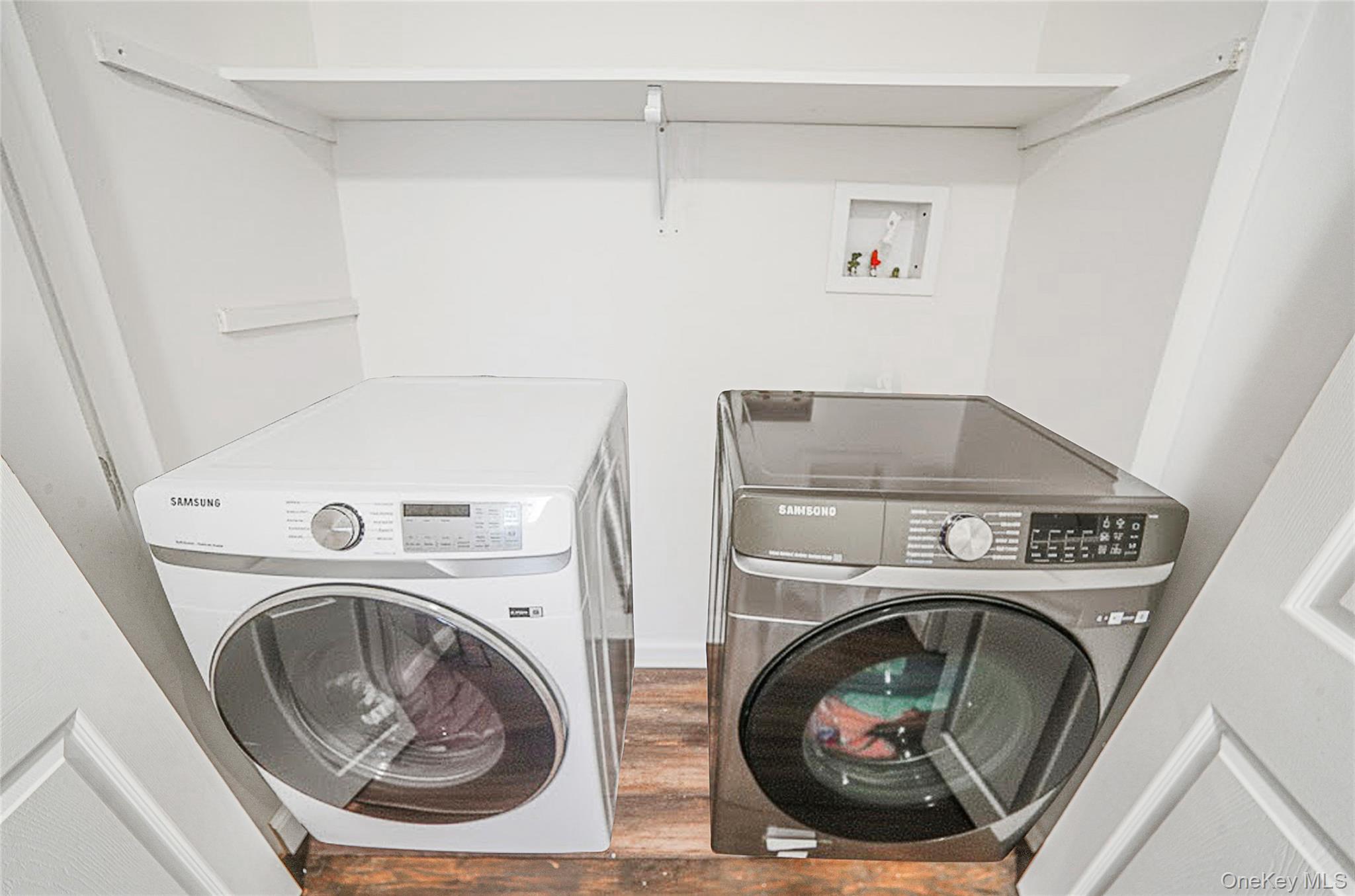 2 Alhambra Drive, Oceanside, NY 11572