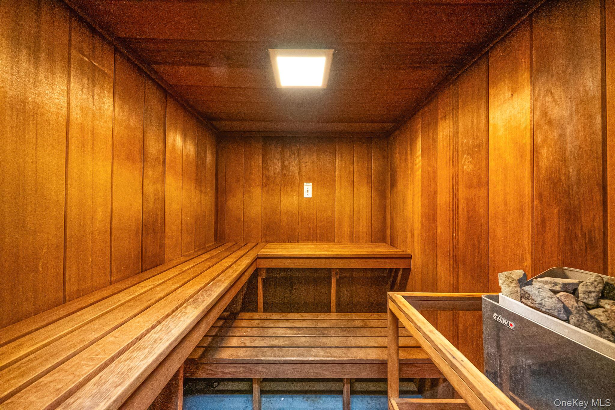 2 Alhambra Drive, Oceanside, NY 11572