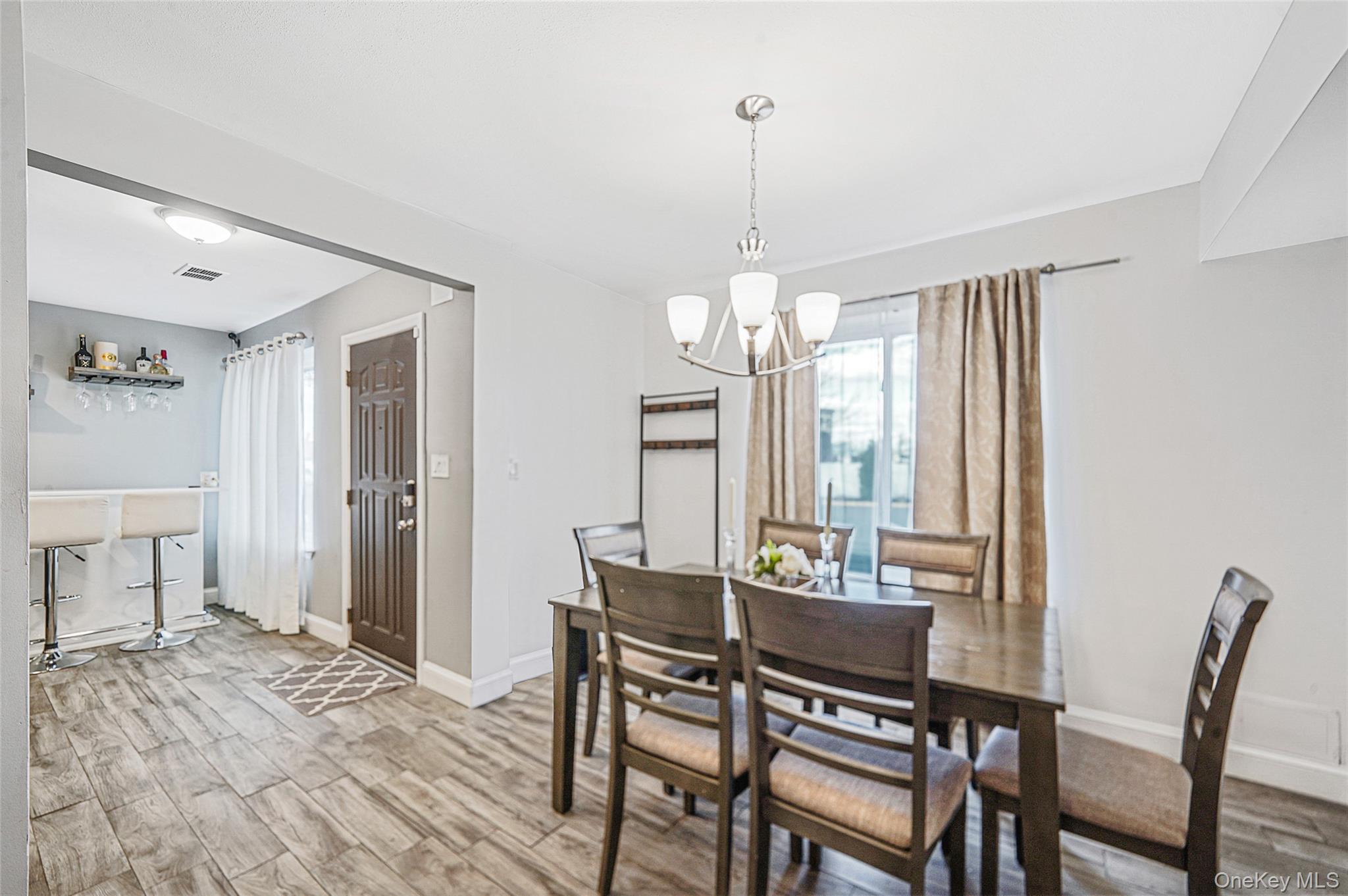 2 Alhambra Drive, Oceanside, NY 11572