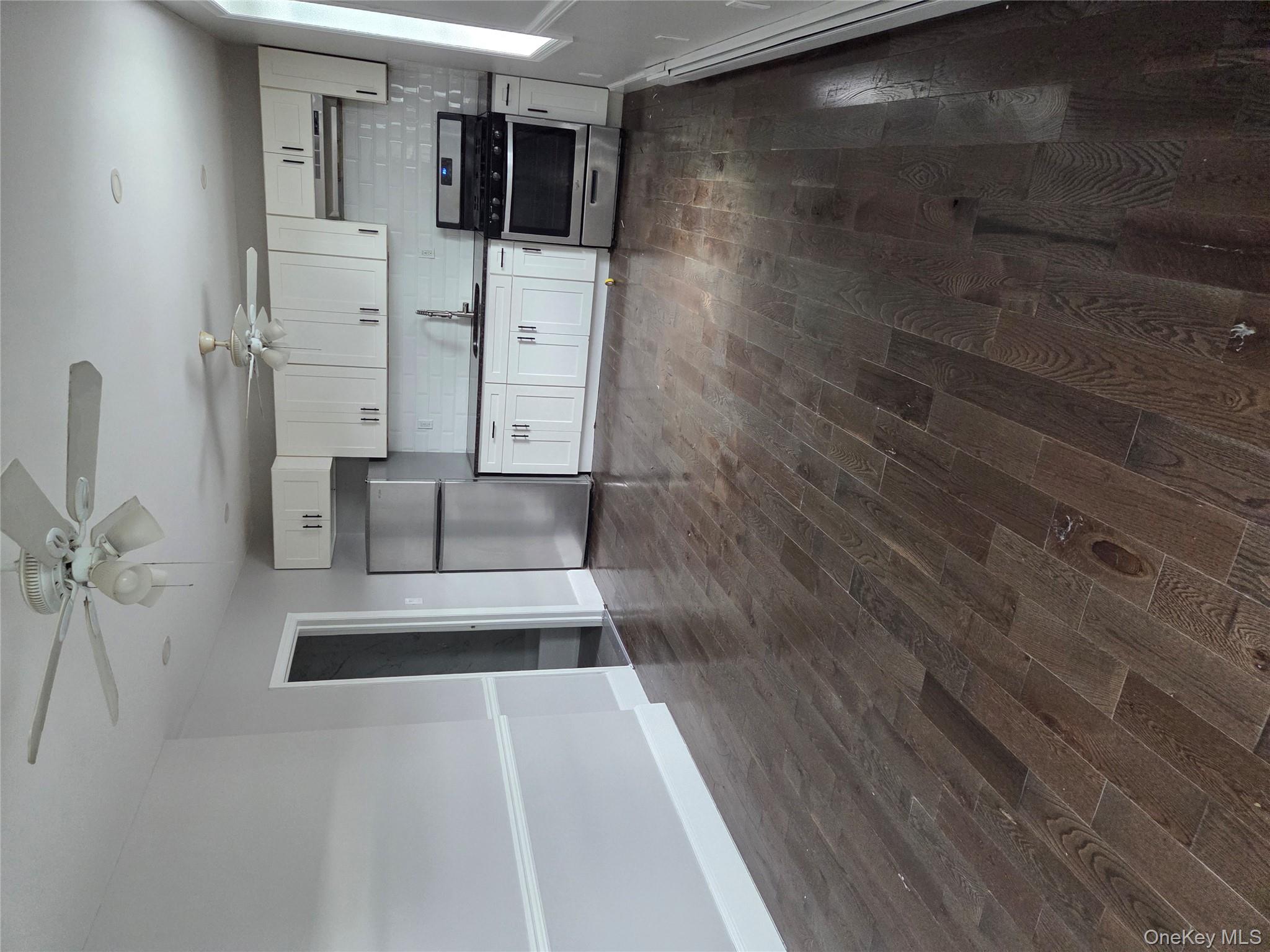 28 James L L Burrell Avenue, Hempstead, NY 11550