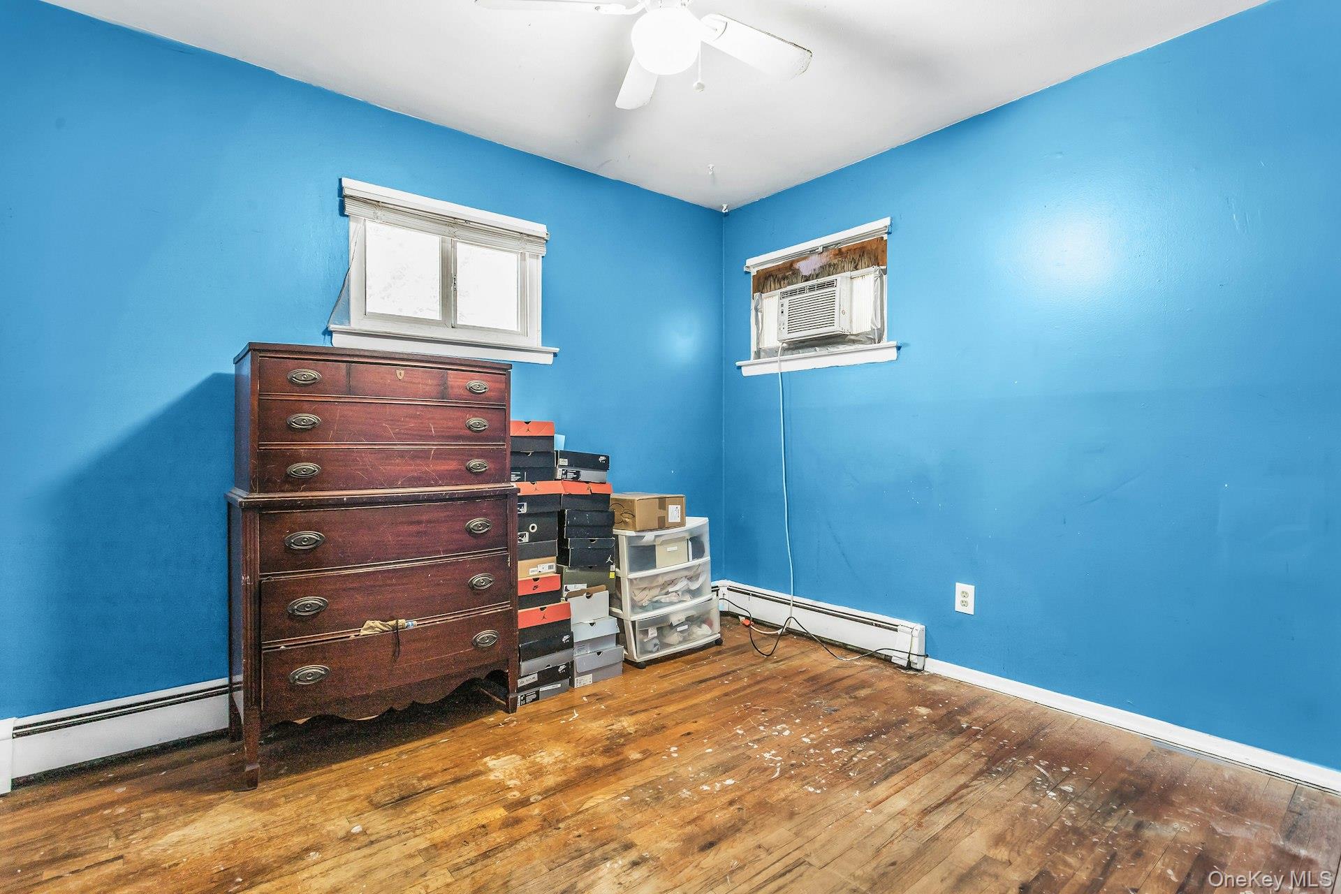 25 Stillwell Street, Huntington, NY 11743