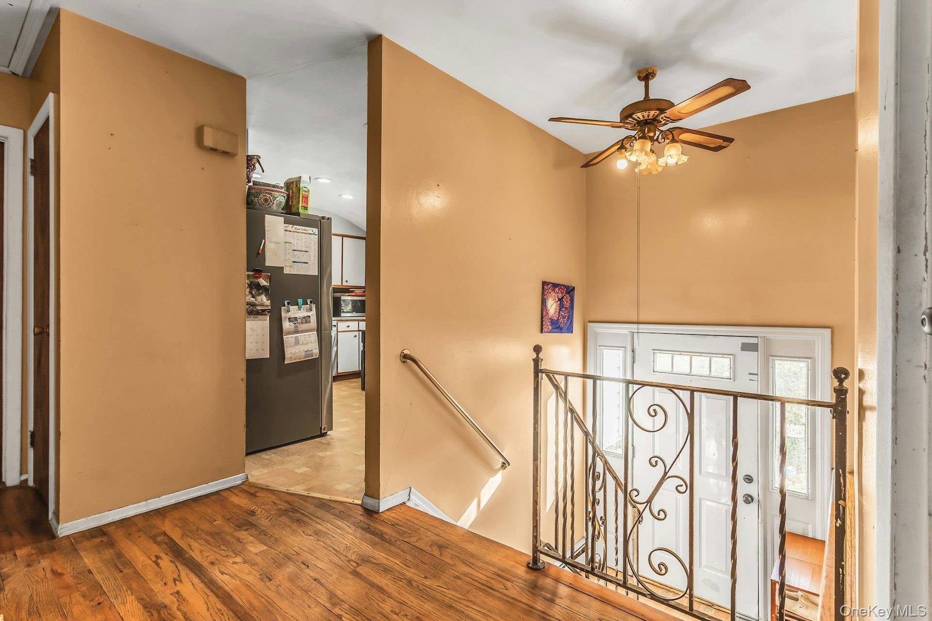 25 Stillwell Street, Huntington, NY 11743