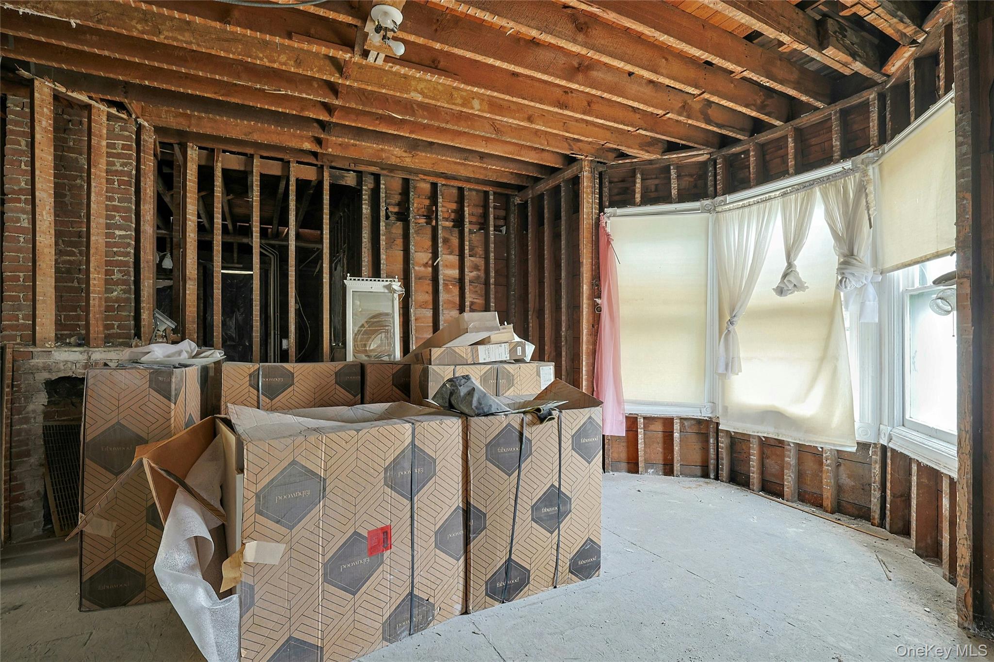 25 E Broome Street, Port Jervis, NY 12771