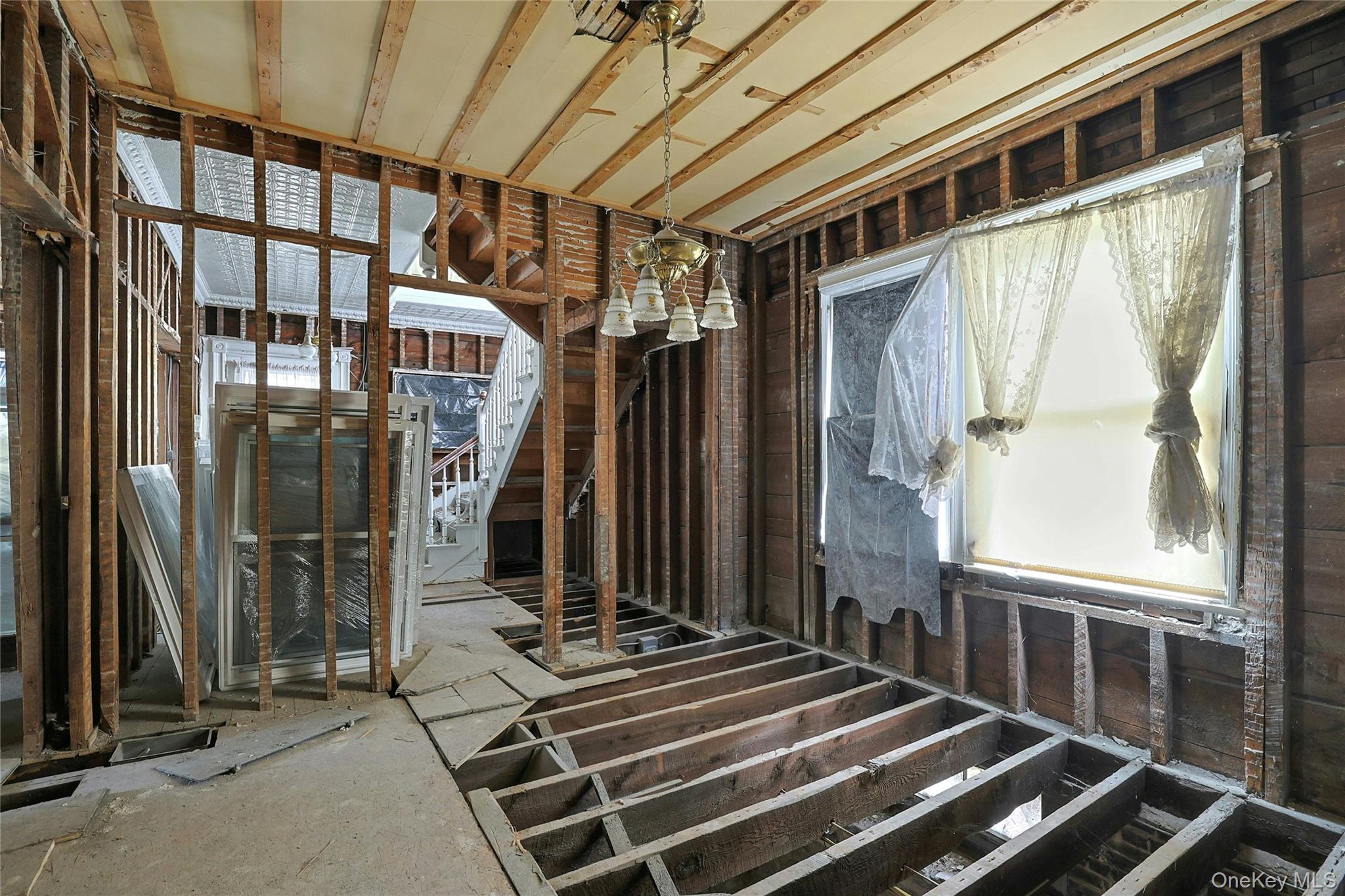 25 E Broome Street, Port Jervis, NY 12771