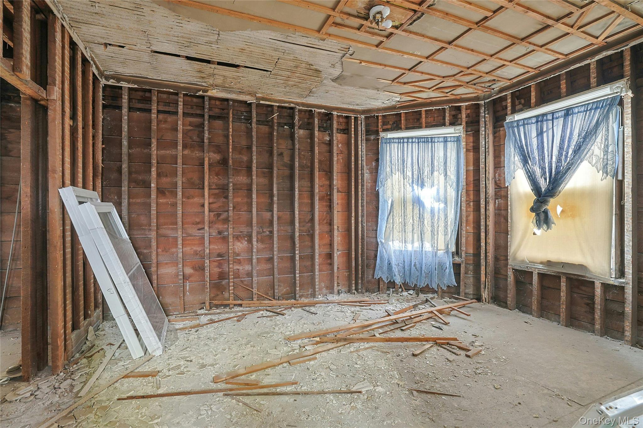 25 E Broome Street, Port Jervis, NY 12771