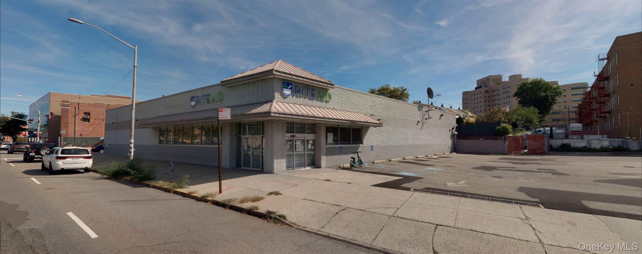 158-02 Union Turnpike, Flushing, NY 11366