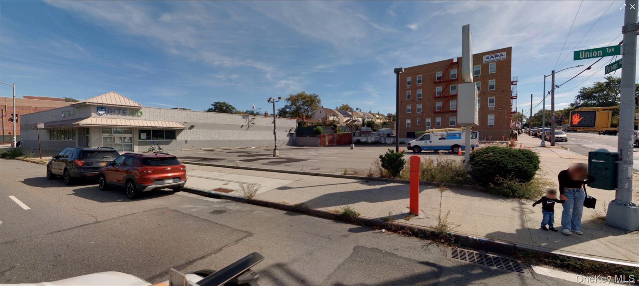 158-02 Union Turnpike, Flushing, NY 11366