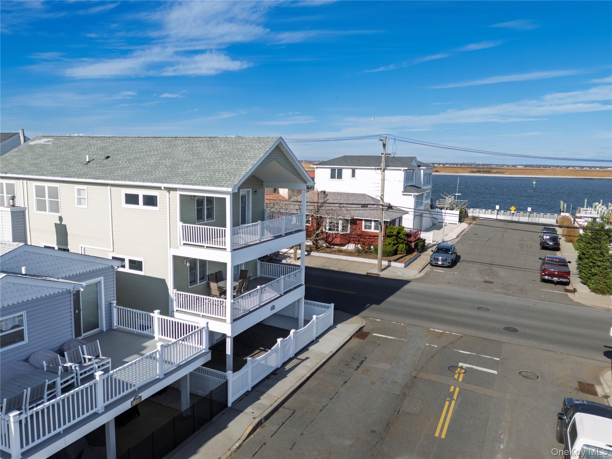 105 Arizona Avenue, Long Beach, NY 11561