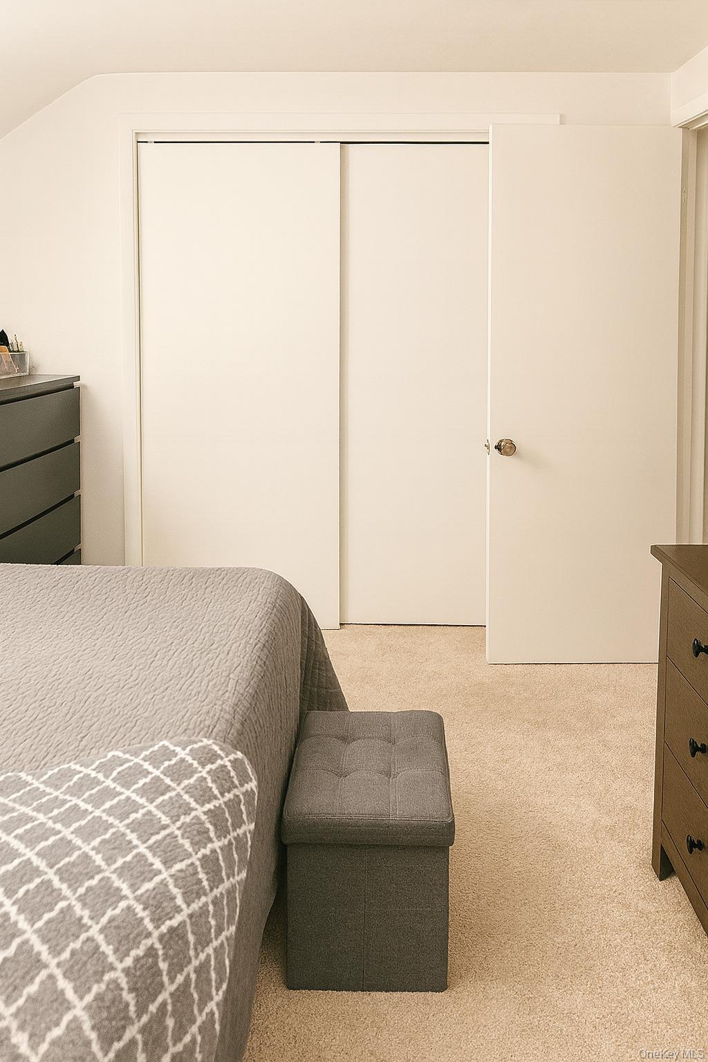 10 Village Lane W, Selden, NY 11784