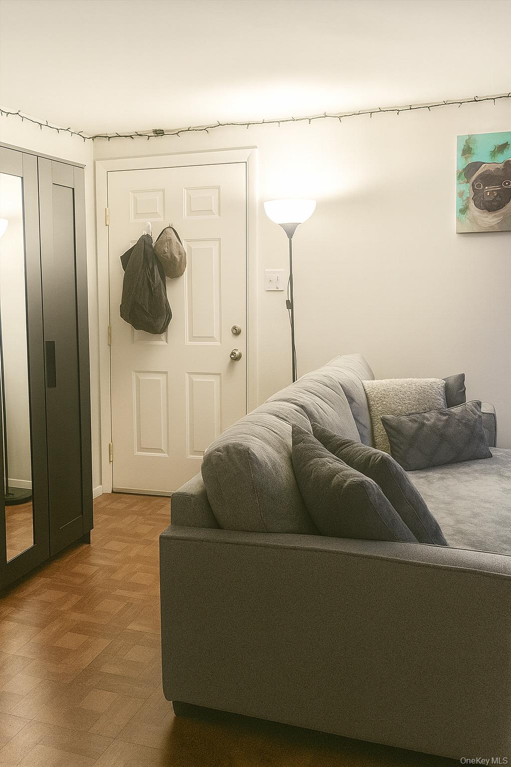 10 Village Lane W, Selden, NY 11784