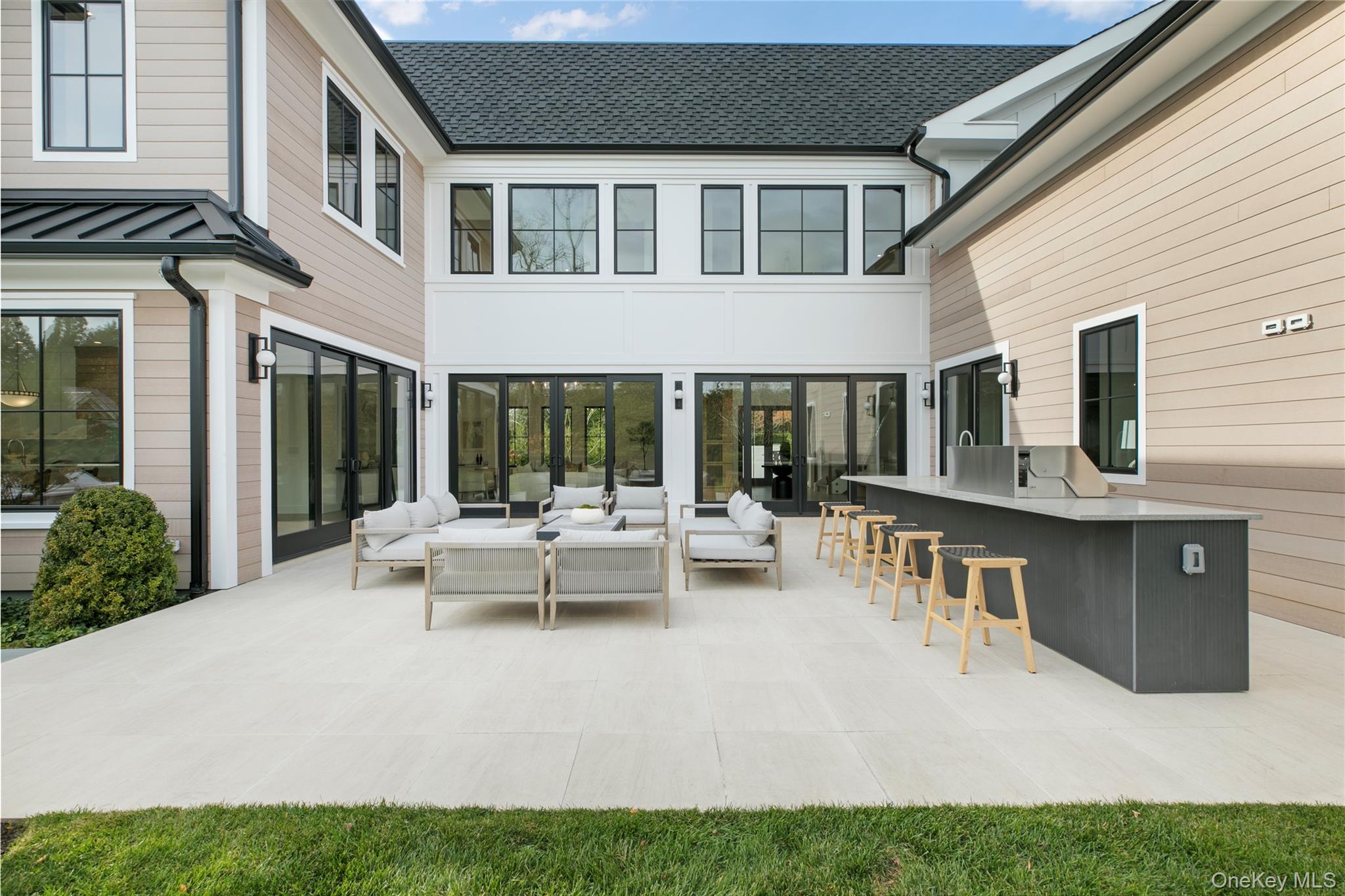 158 Cobb Road, Water Mill, NY 11976