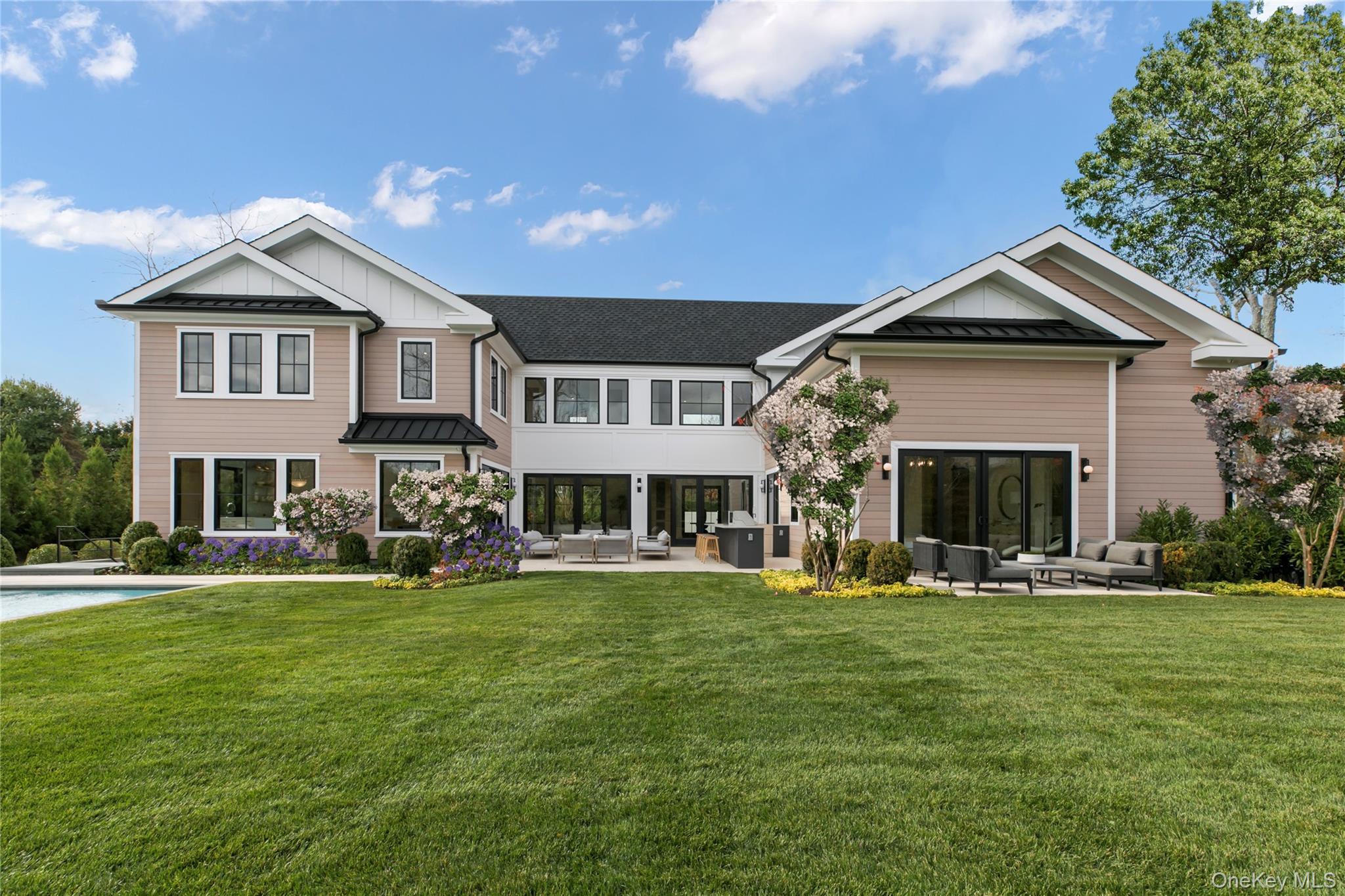 158 Cobb Road, Water Mill, NY 11976