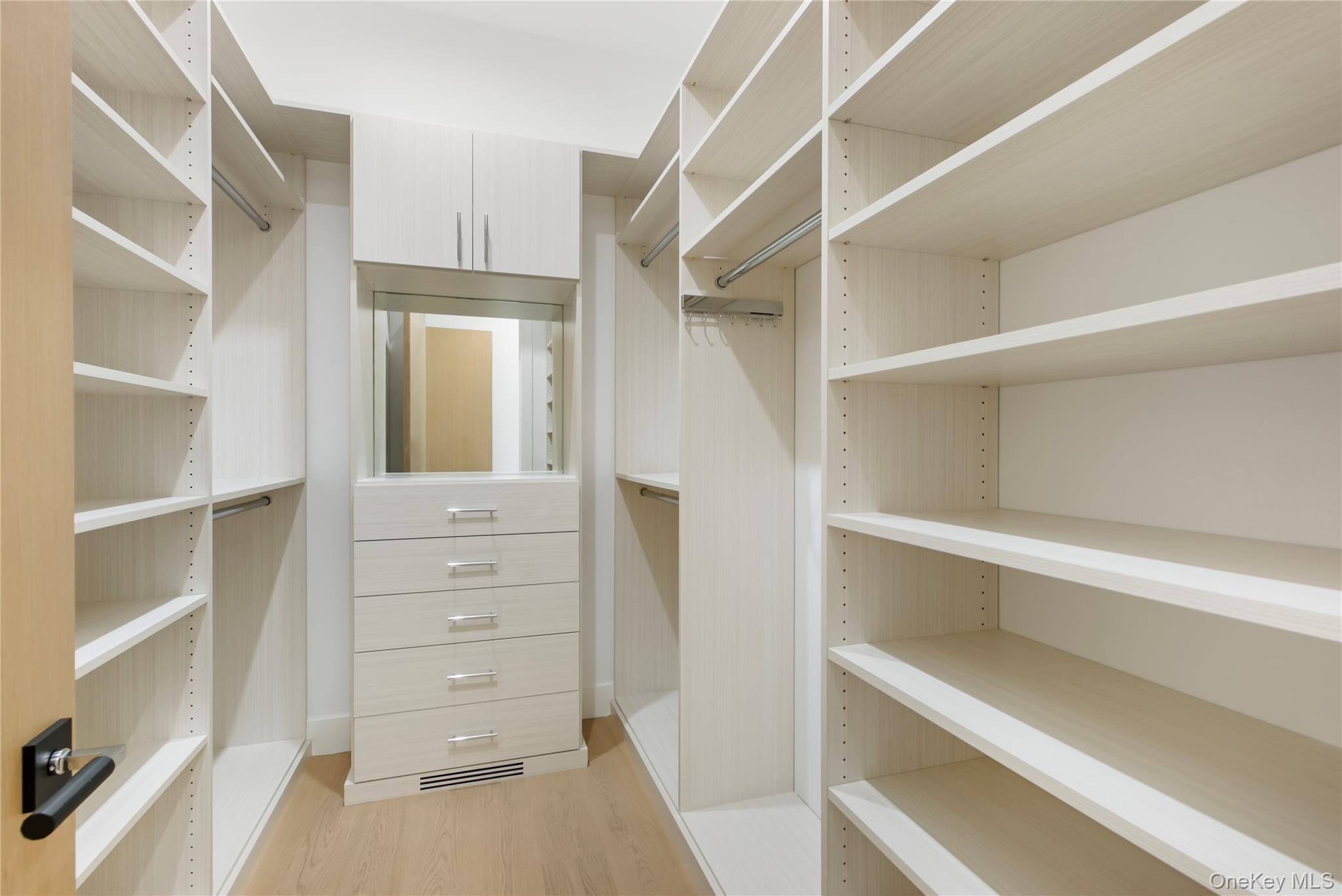 158 Cobb Road, Water Mill, NY 11976