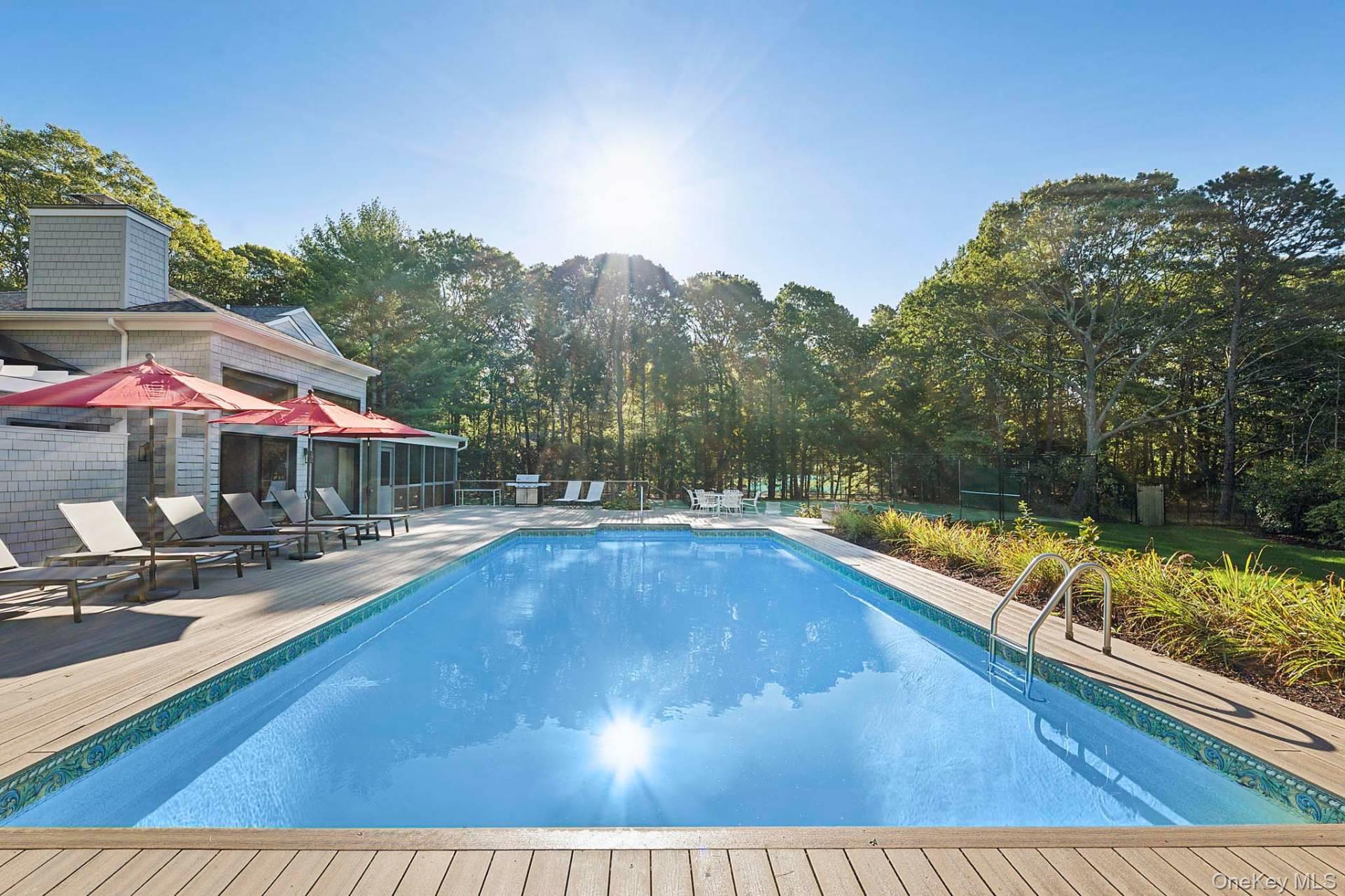 3 Indian Pipe Drive, Quogue, NY 11959