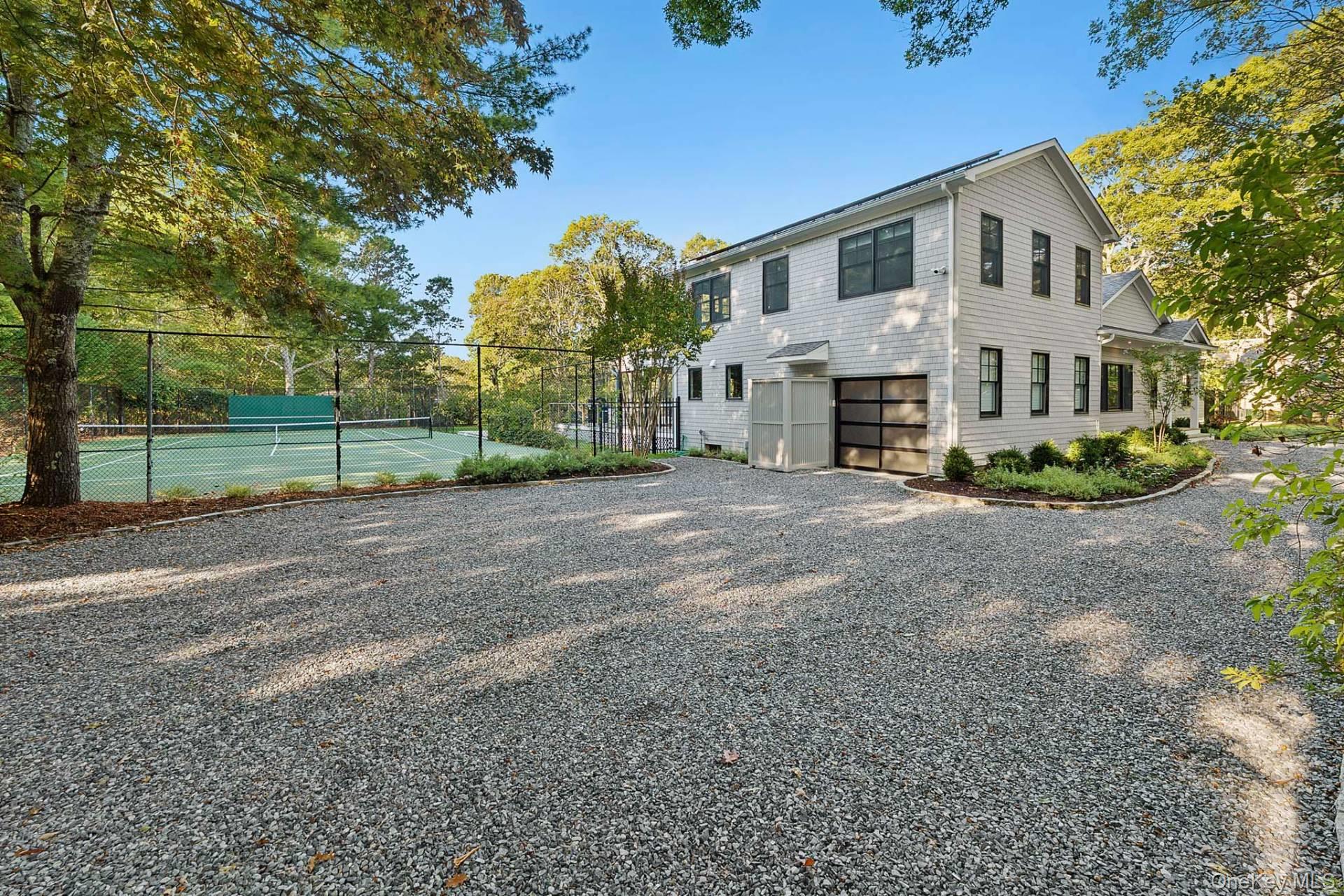 3 Indian Pipe Drive, Quogue, NY 11959