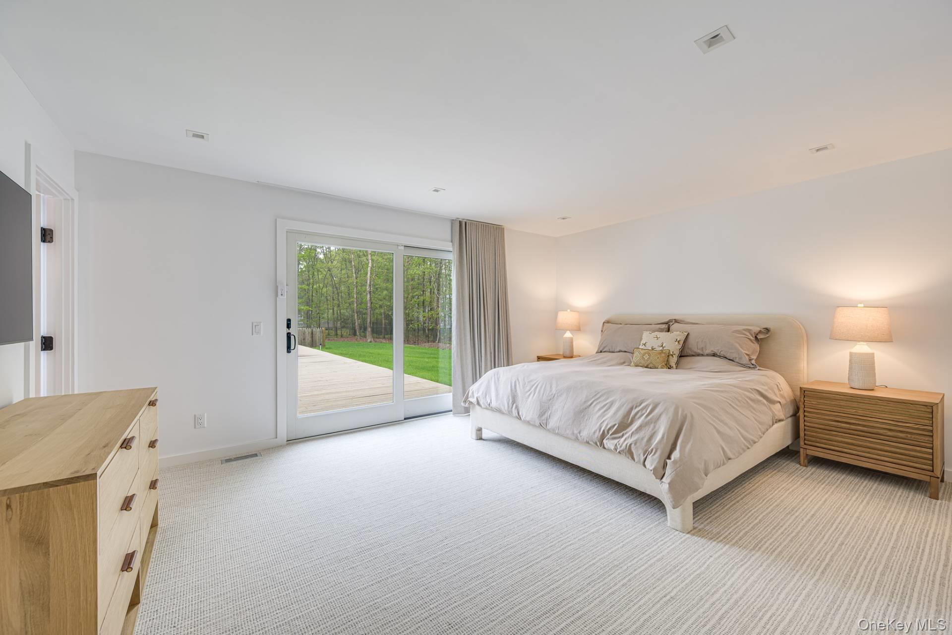 3 Indian Pipe Drive, Quogue, NY 11959