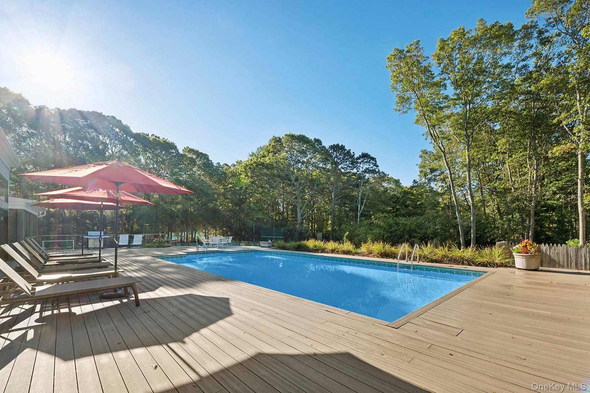 3 Indian Pipe Drive, Quogue, NY 11959