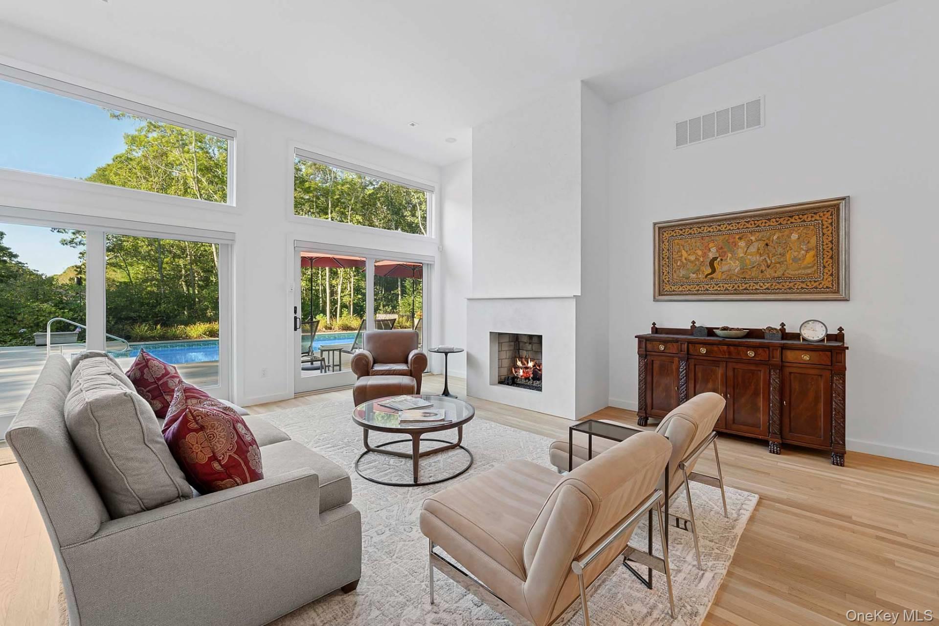 3 Indian Pipe Drive, Quogue, NY 11959