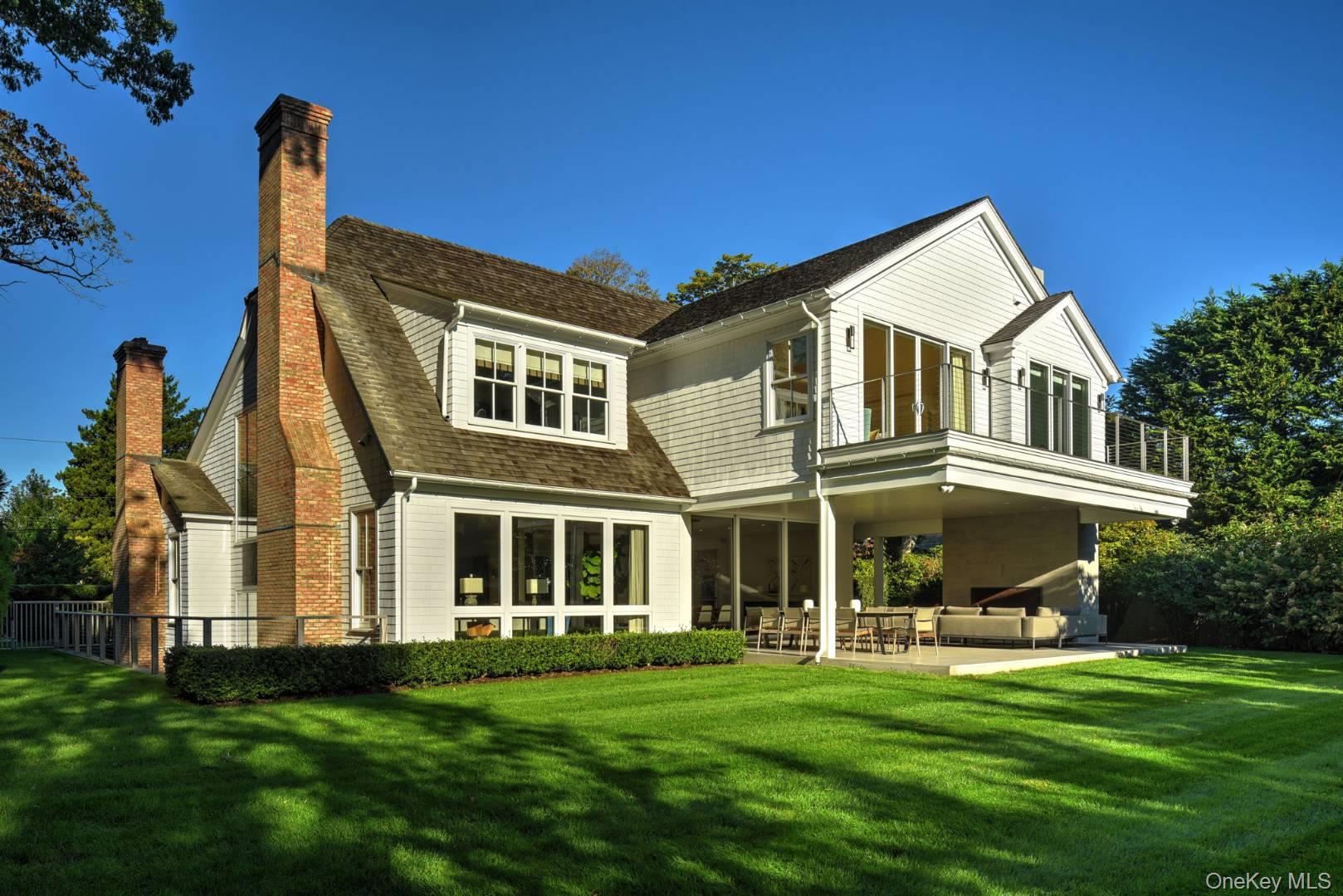 8 Palma Terrace, East Hampton, NY 11937