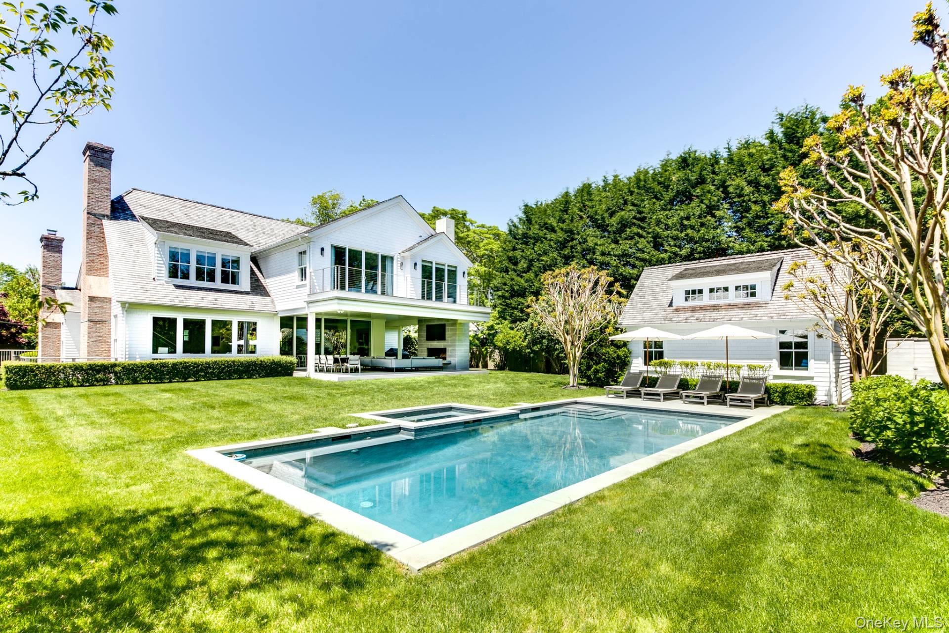 8 Palma Terrace, East Hampton, NY 11937