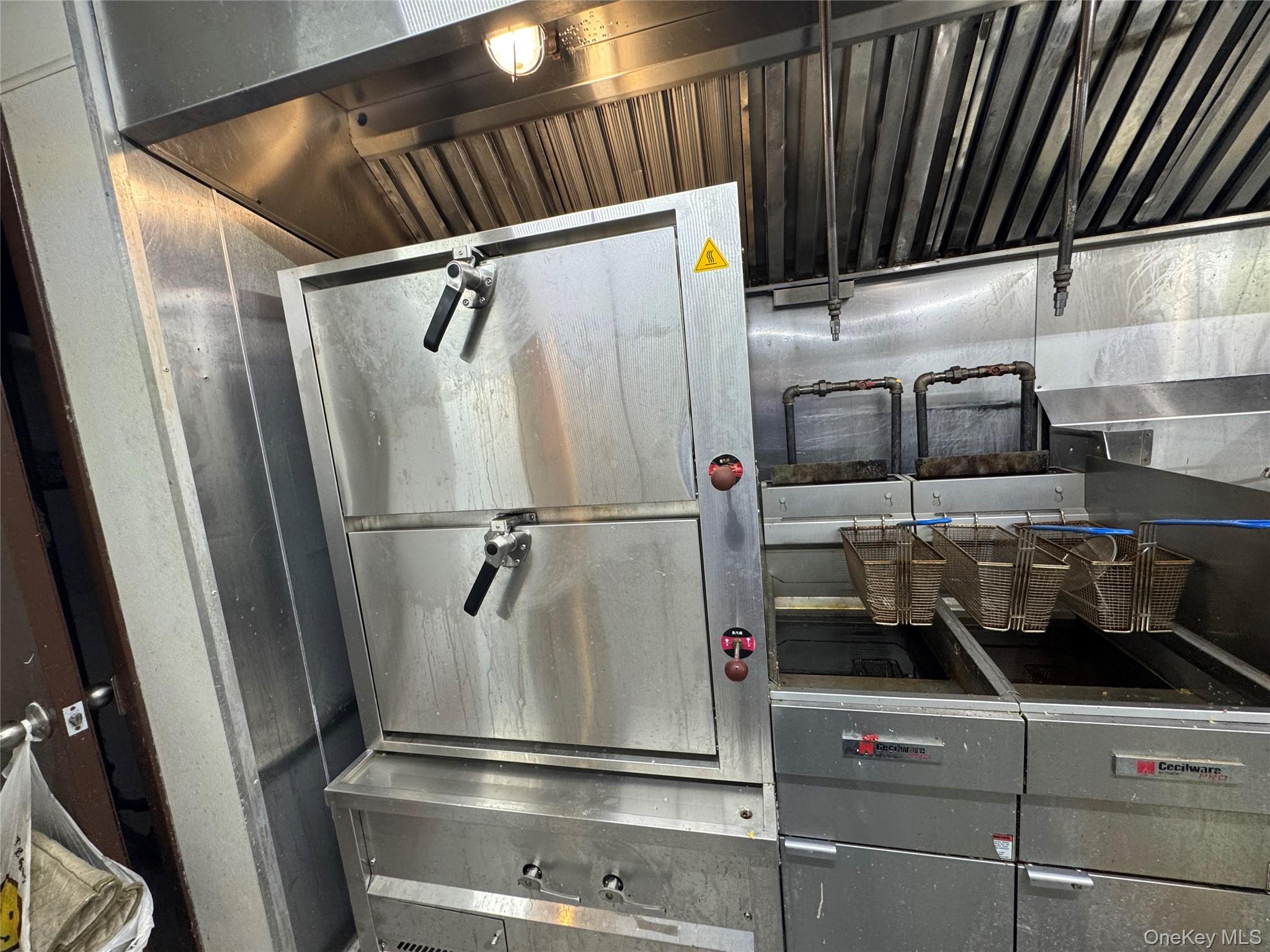 47-24 bell blvd, Bayside, NY 11361