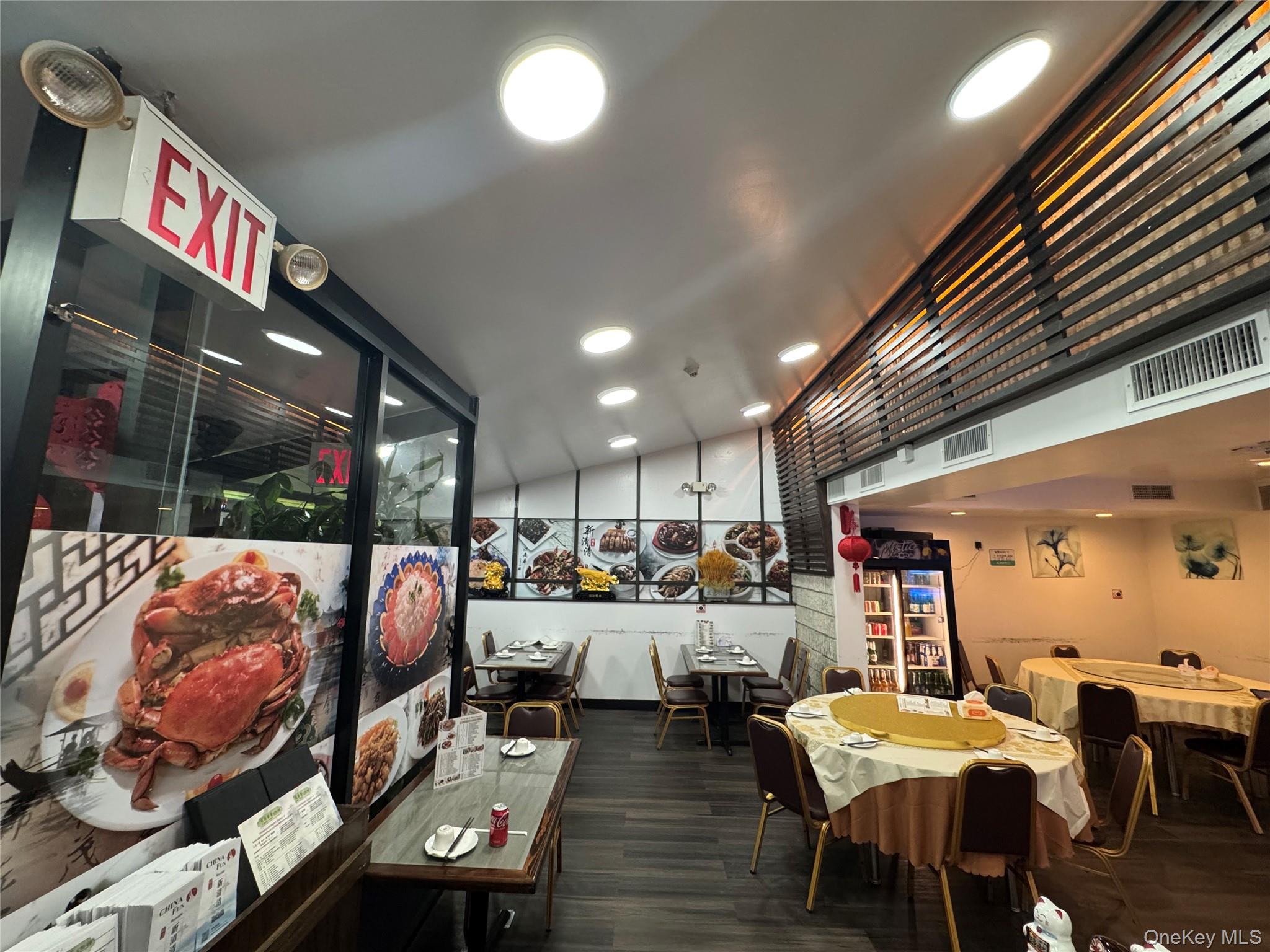 47-24 bell blvd, Bayside, NY 11361