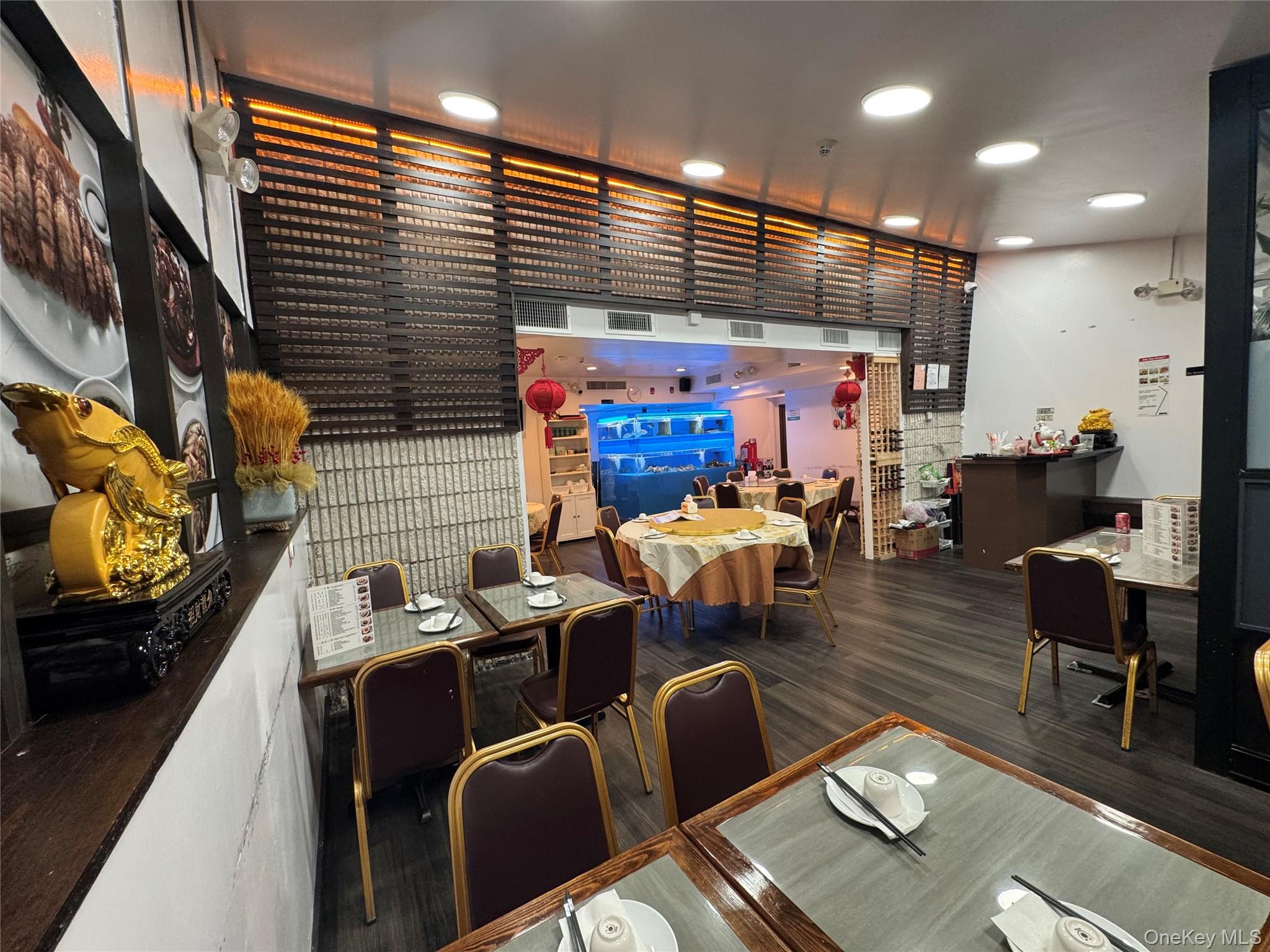 47-24 bell blvd, Bayside, NY 11361