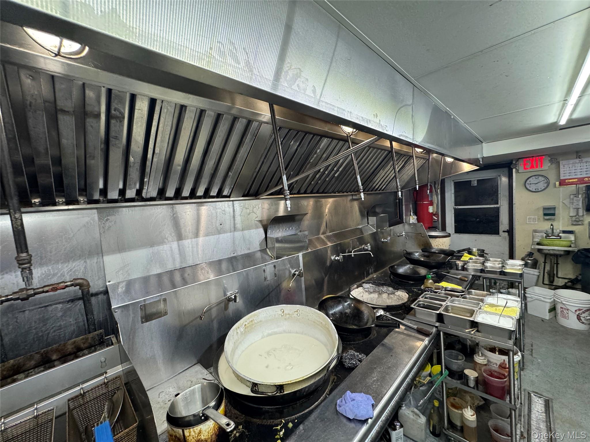 47-24 bell blvd, Bayside, NY 11361