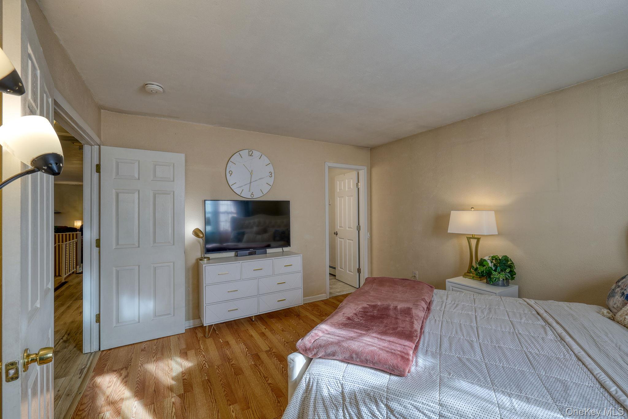 1 Townsend Street, New Windsor, NY 12553